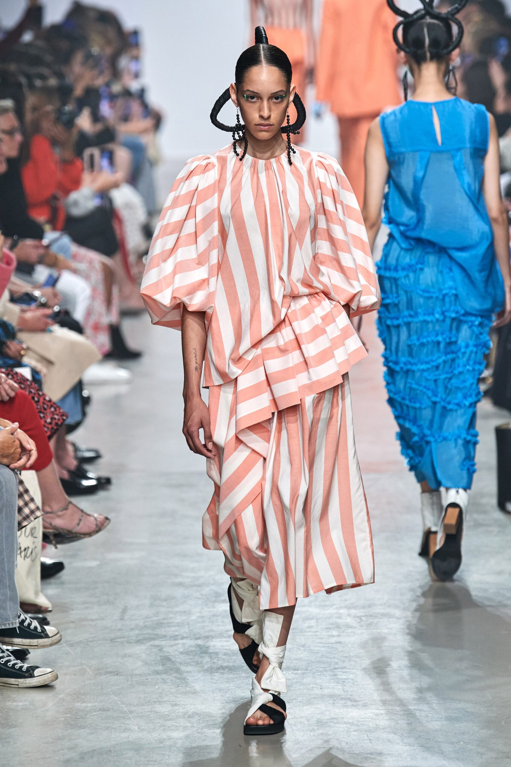 Christian Wijnants S/S 20 Look 32