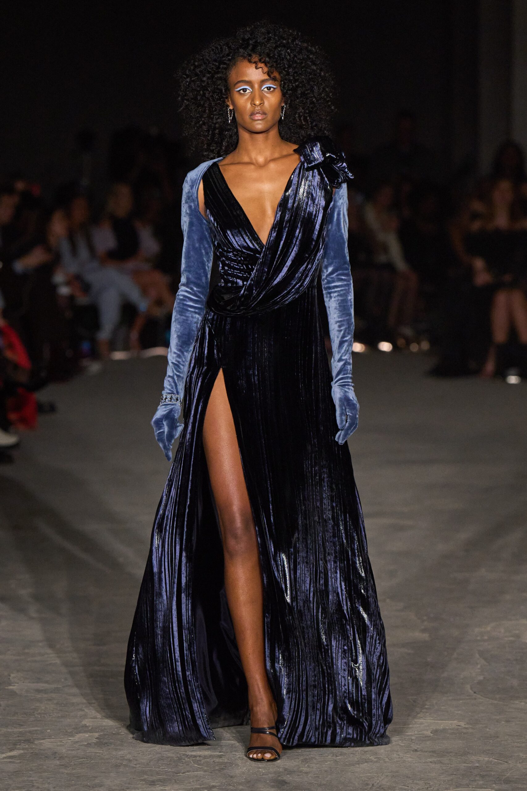 Christian Siriano F/W 22 Look 759