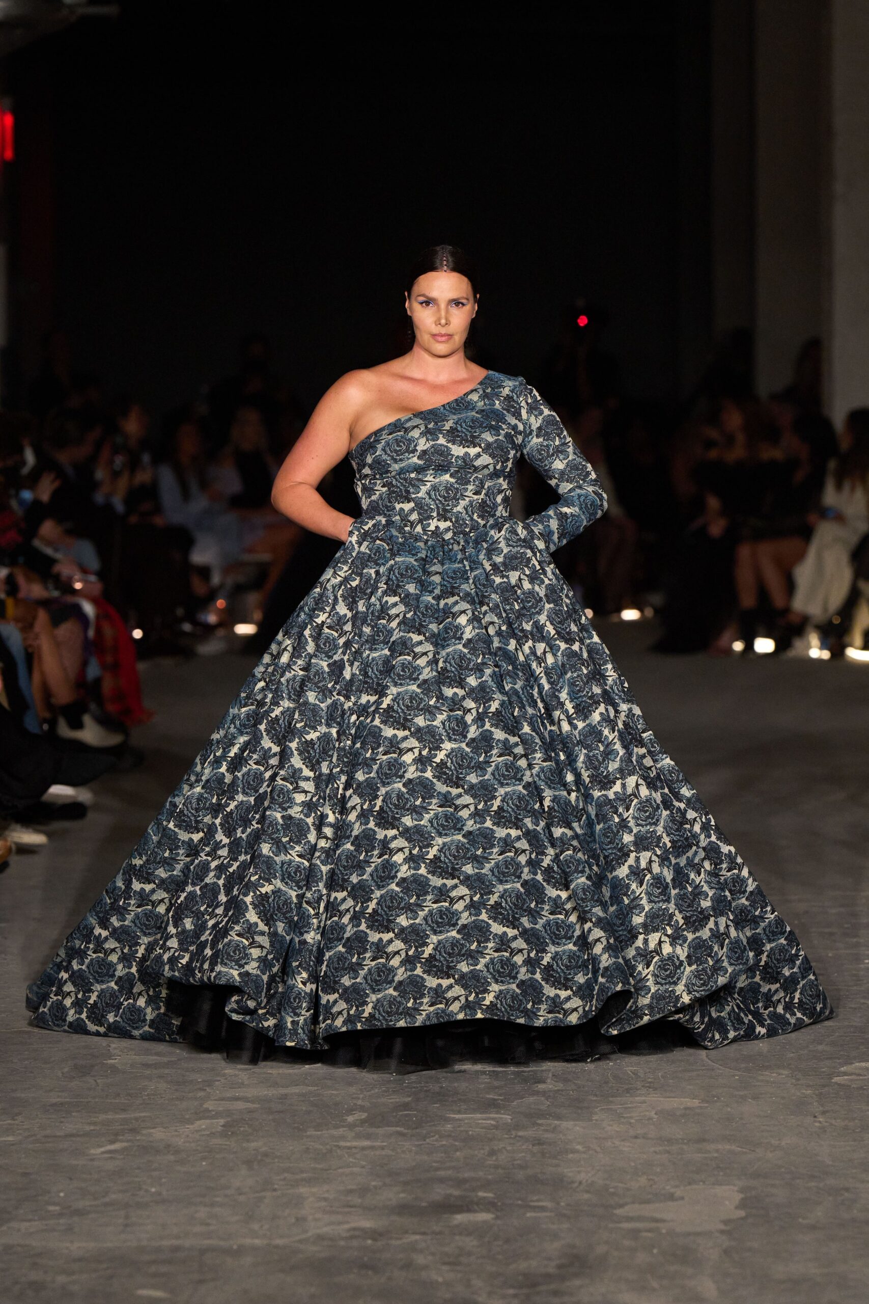Christian Siriano F/W 22 Look 987