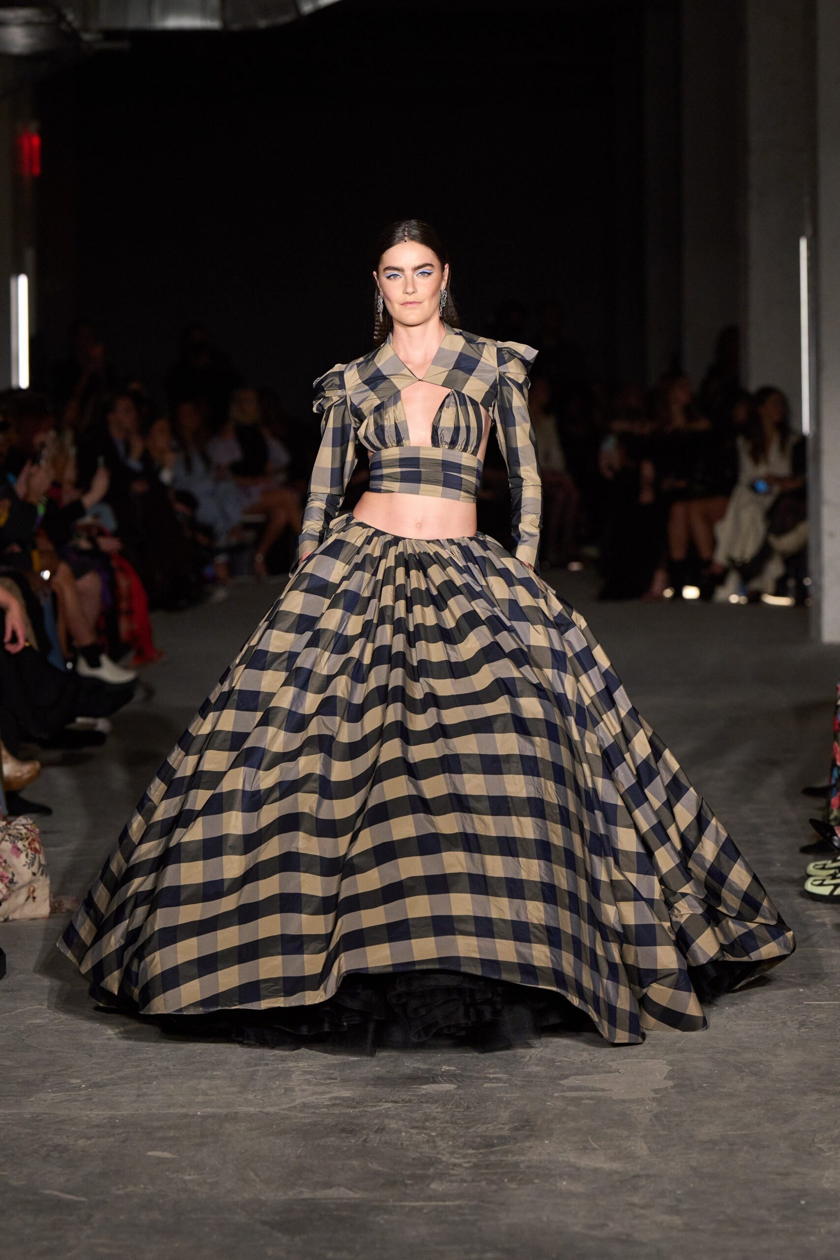 Christian Siriano F/W 22 Look 1009