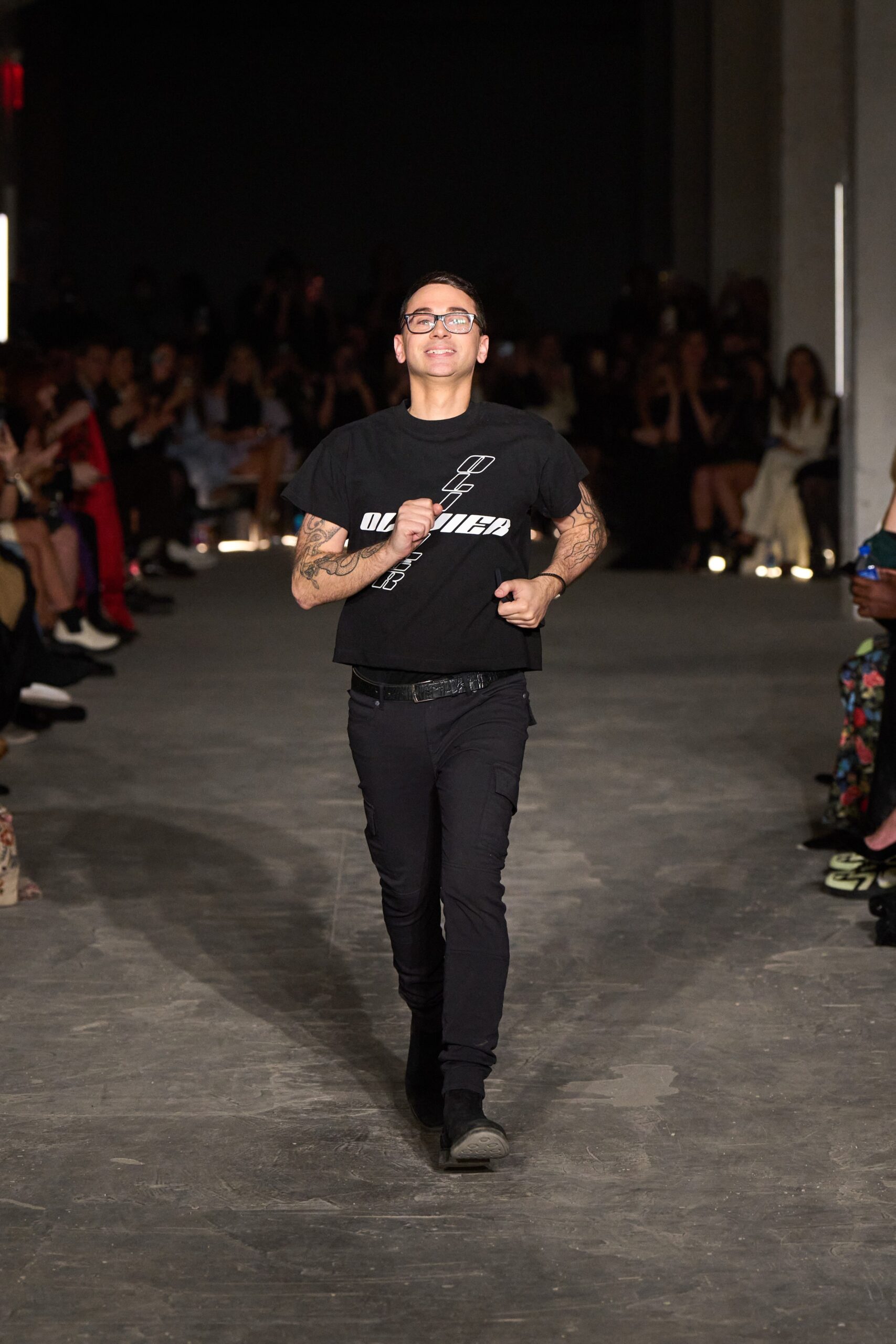 Christian Siriano F/W 22 Look 1056