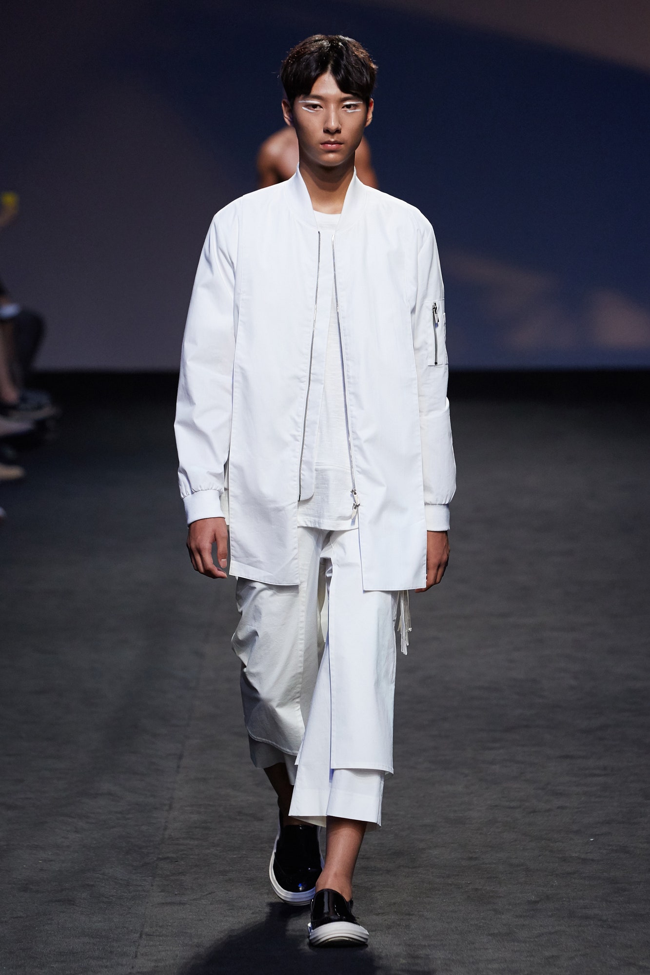 D.Gnak Seoul S/S 16 Look 44