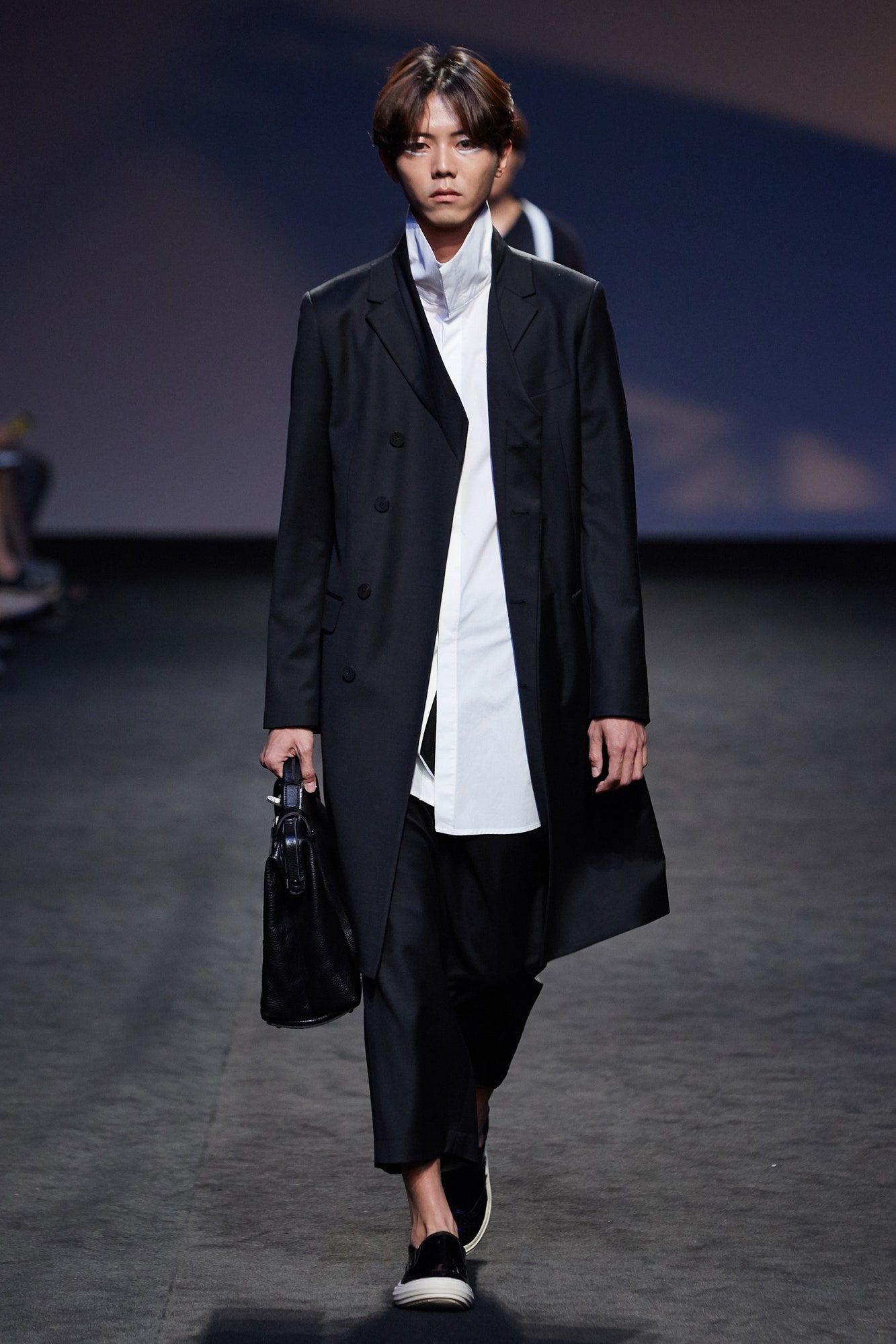 D.Gnak Seoul S/S 16 Look 59