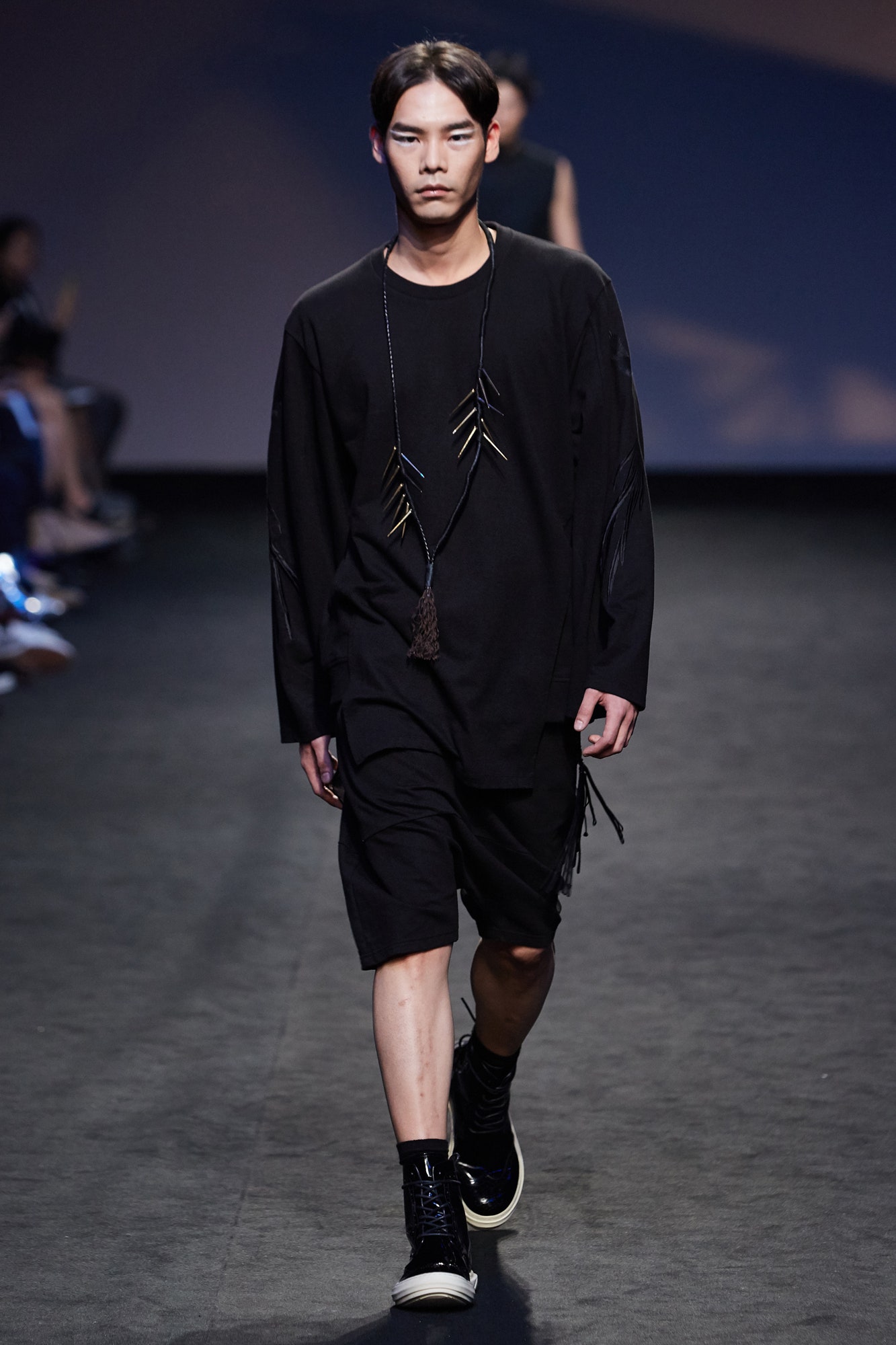 D.Gnak Seoul S/S 16 Look 71