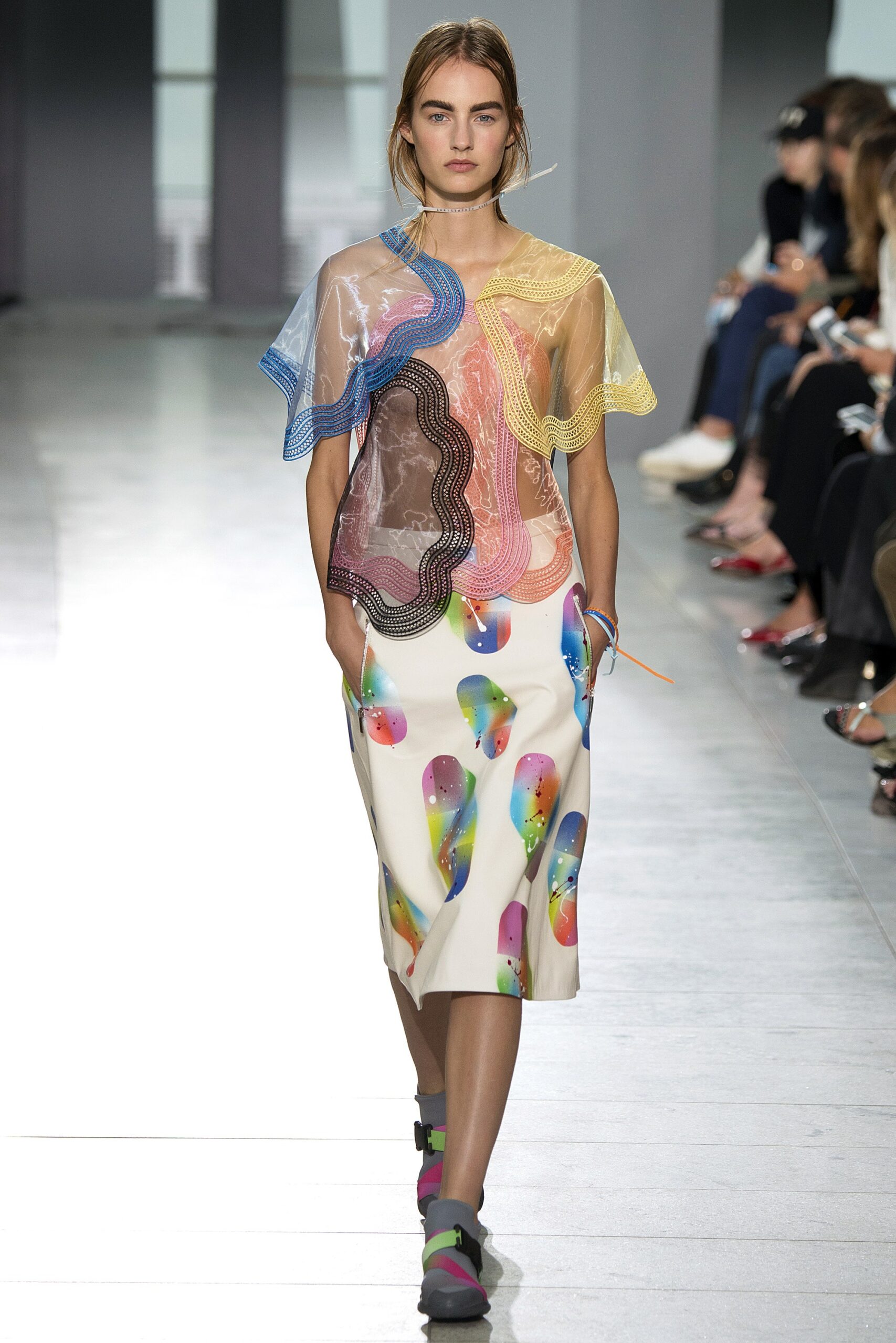 Christopher Kane S/S 16 Look 97