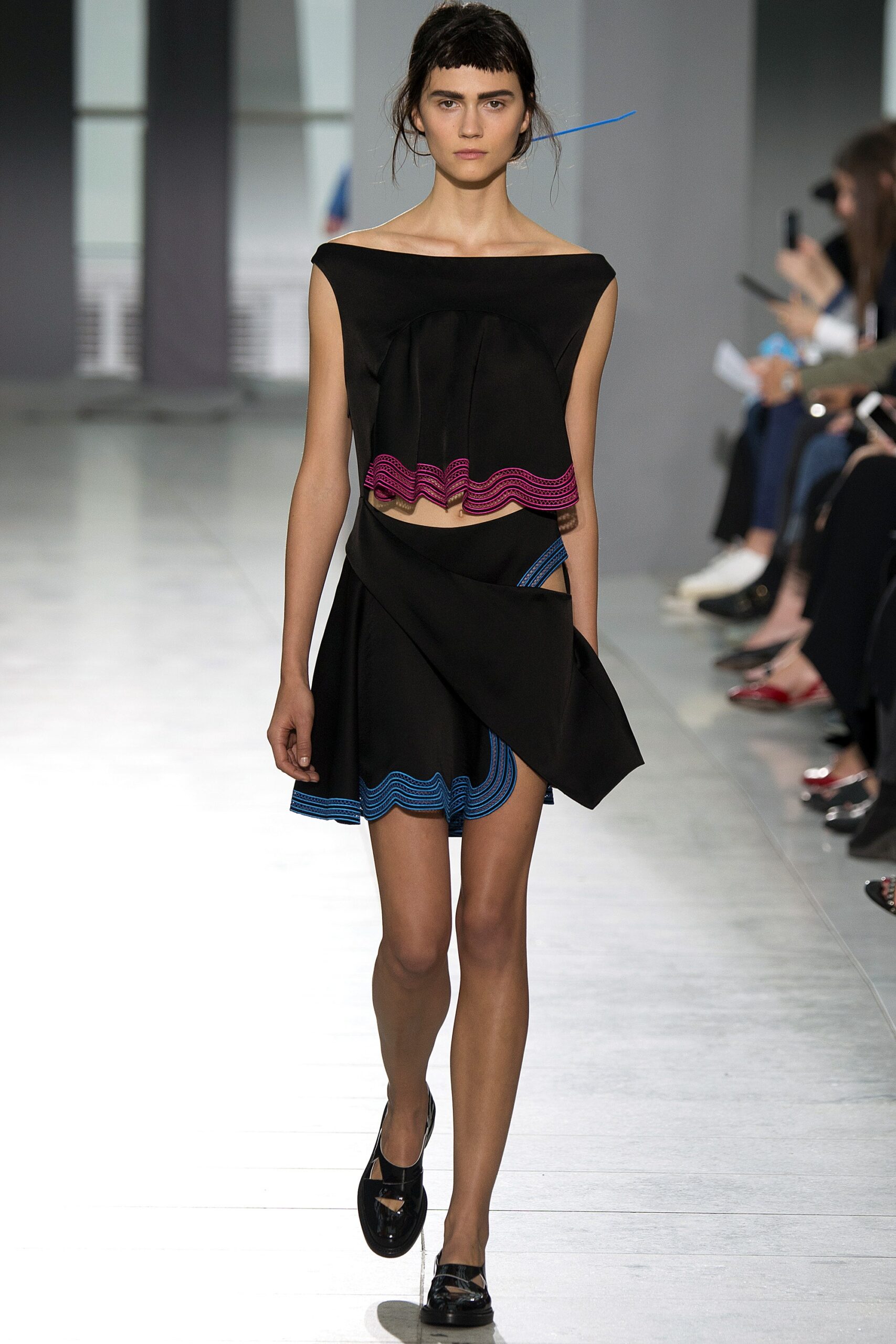 Christopher Kane S/S 16 Look 151