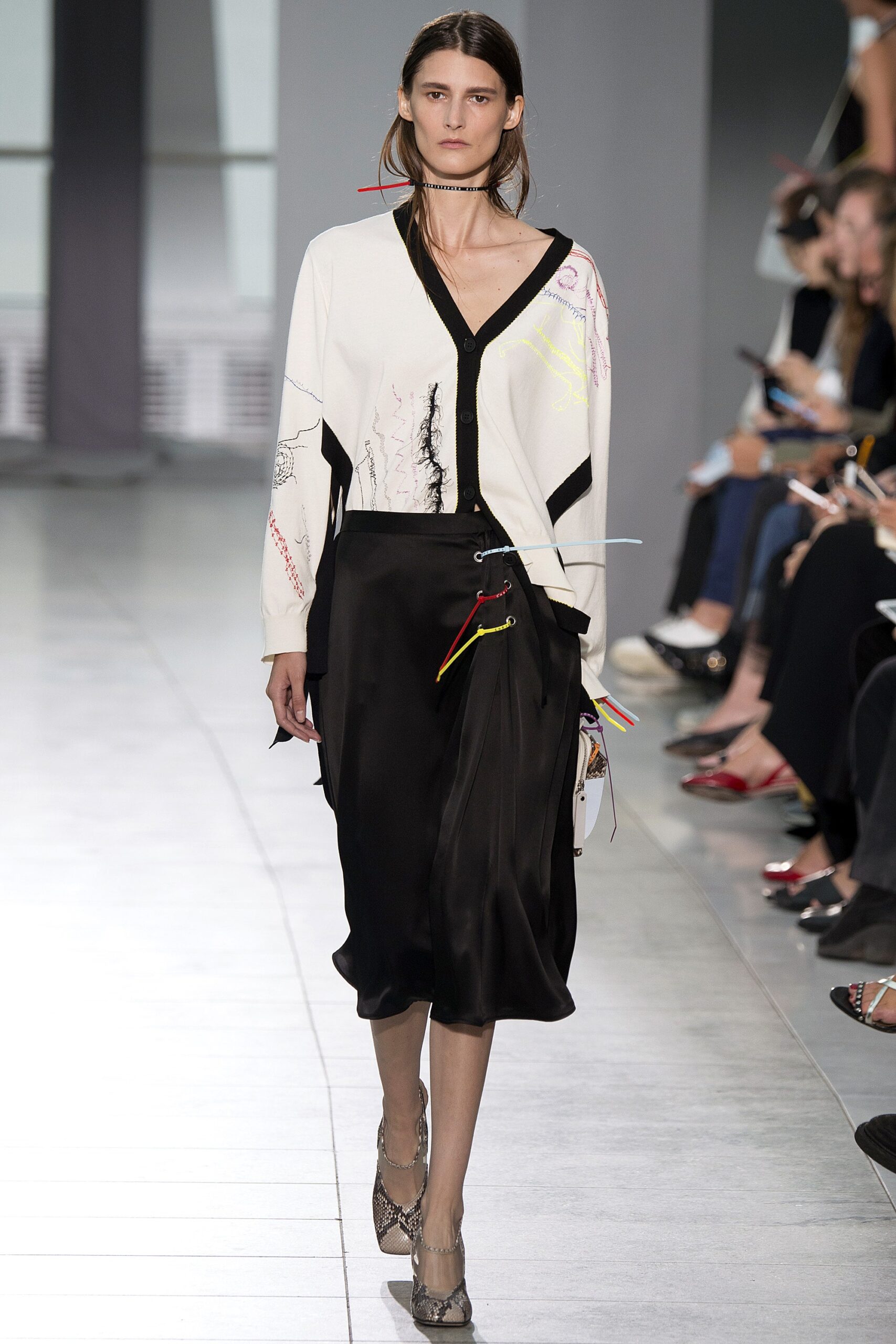 Christopher Kane S/S 16 Look 335