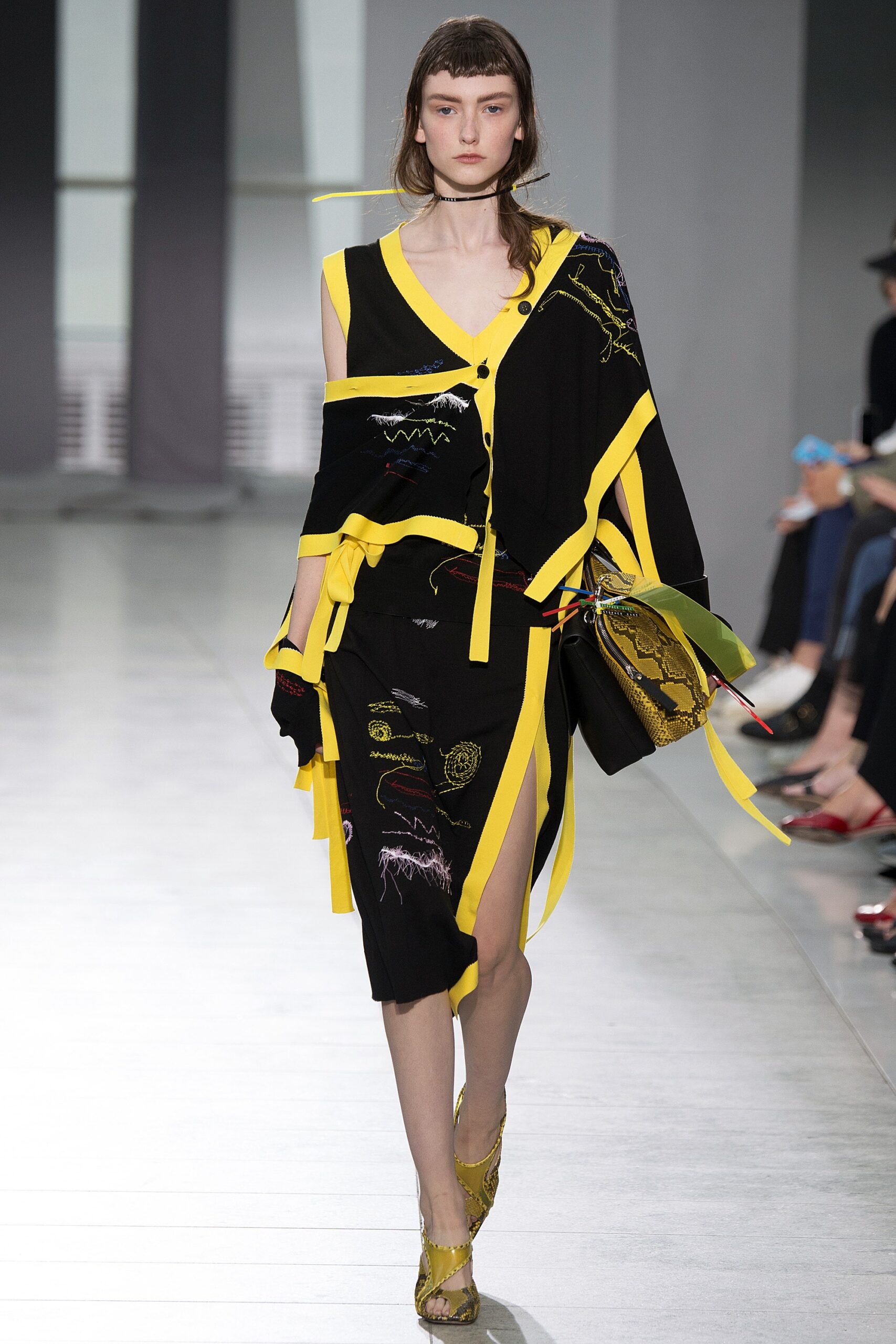 Christopher Kane S/S 16 Look 380