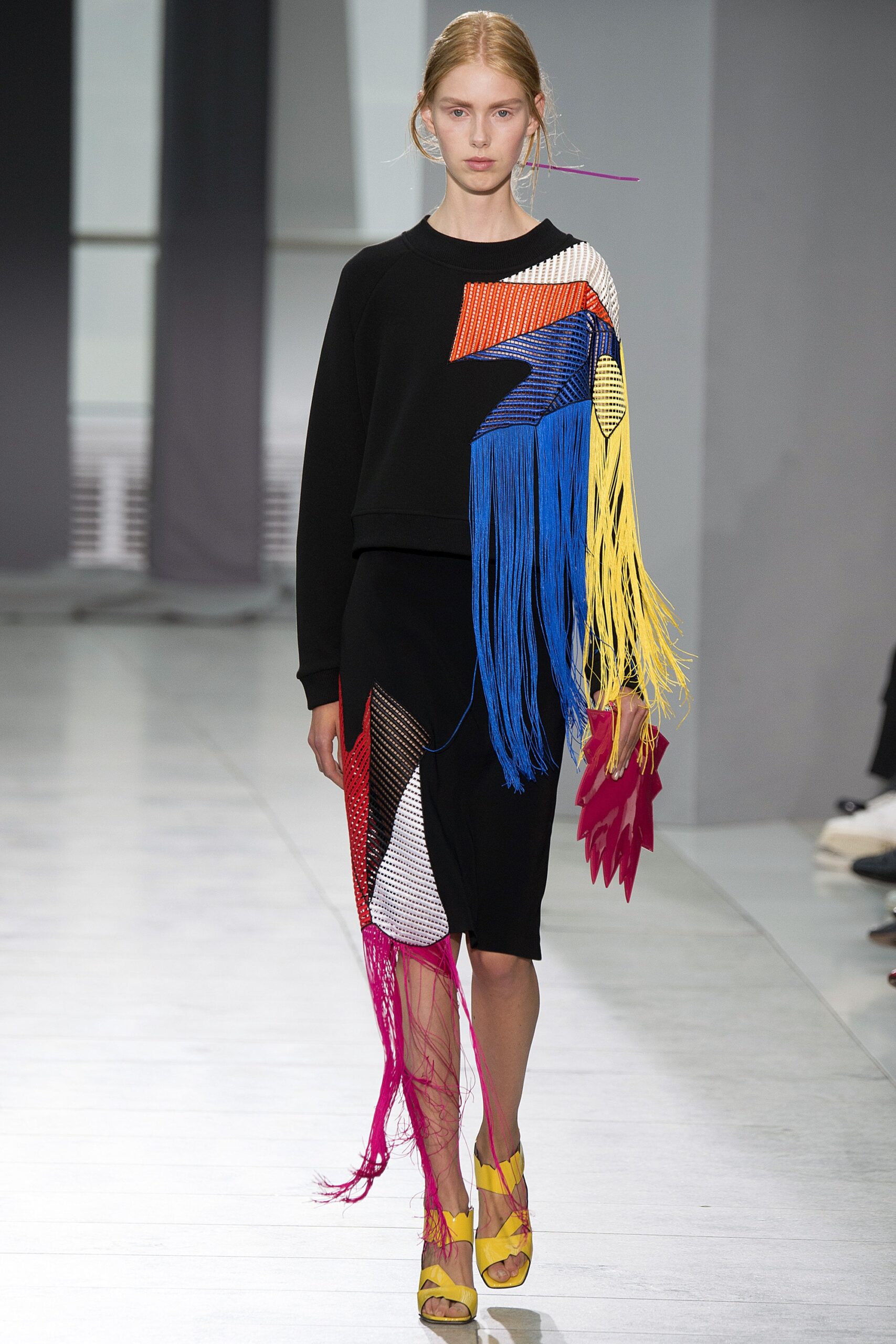 Christopher Kane S/S 16 Look 422