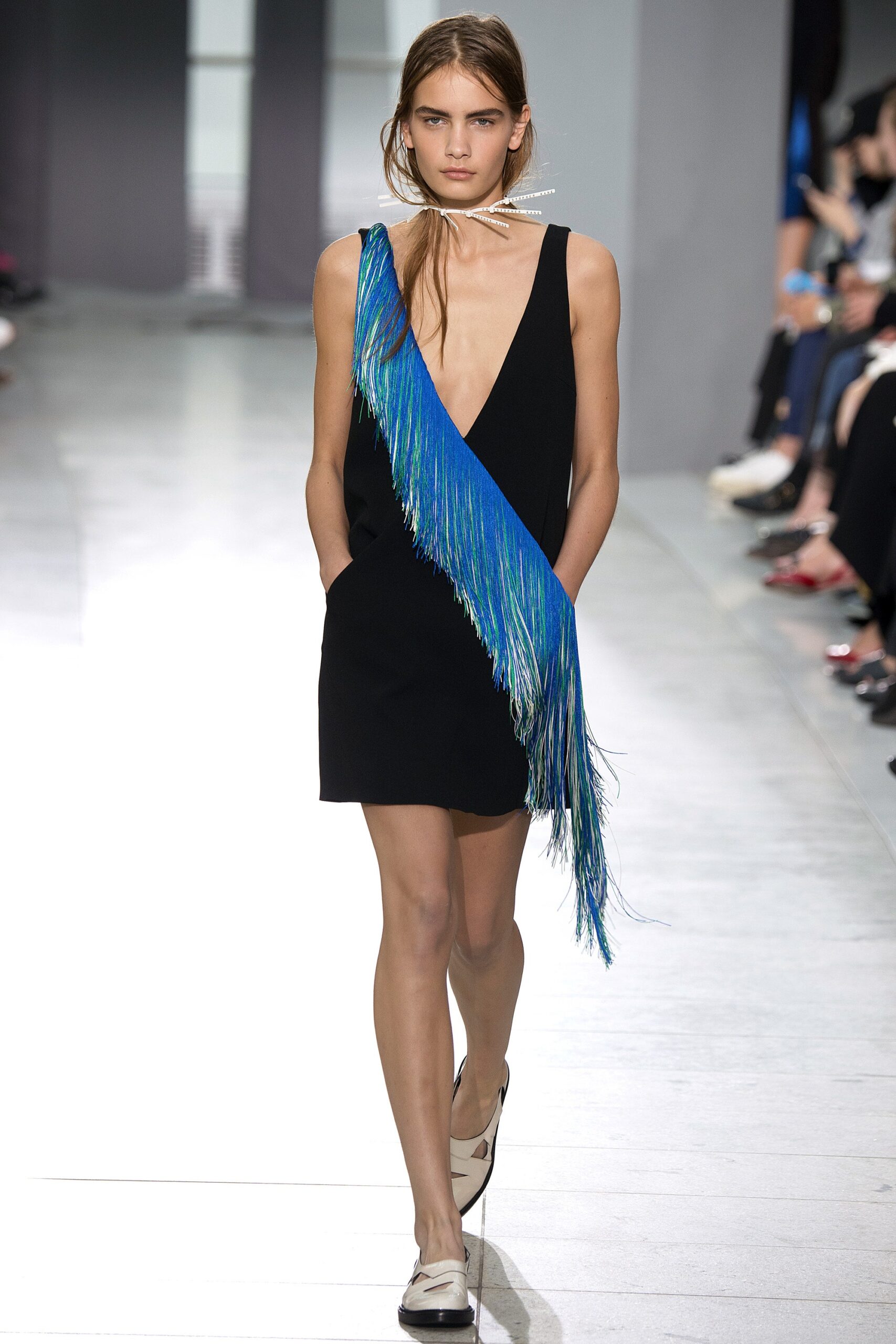 Christopher Kane S/S 16 Look 425