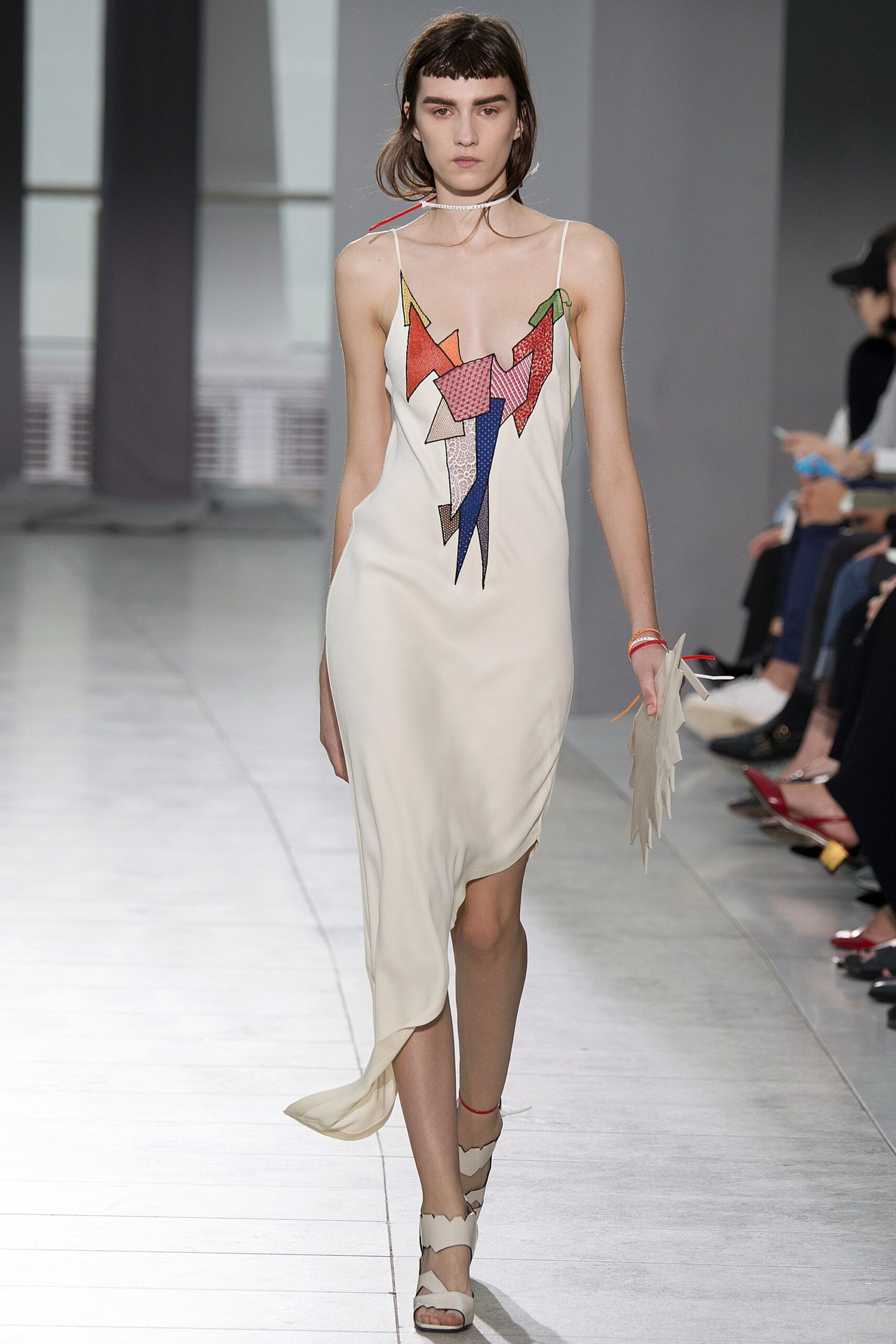 Christopher Kane S/S 16 Look 488