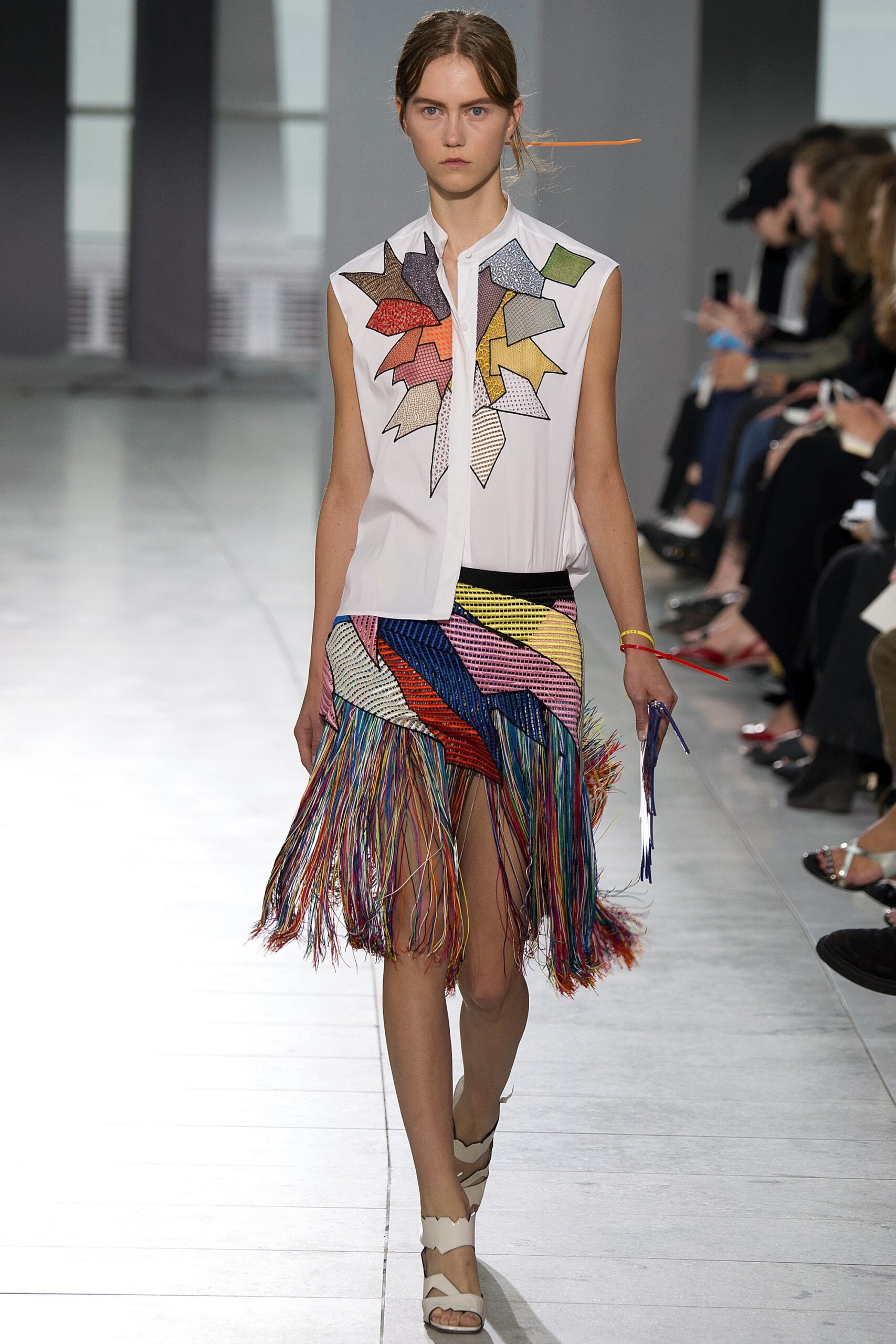 Christopher Kane S/S 16 Look 504
