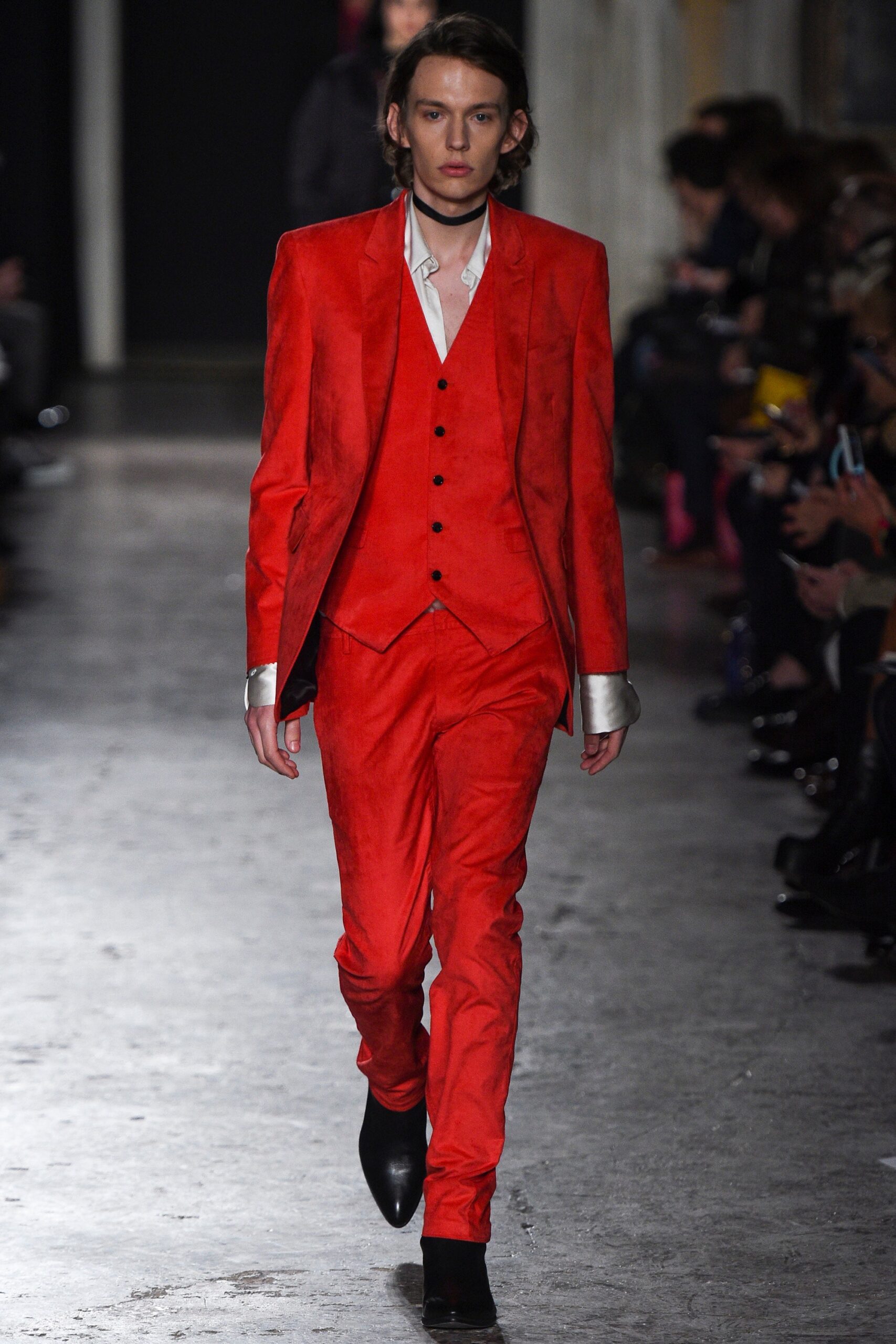 Costume National F/W 16 Menswear Look 103