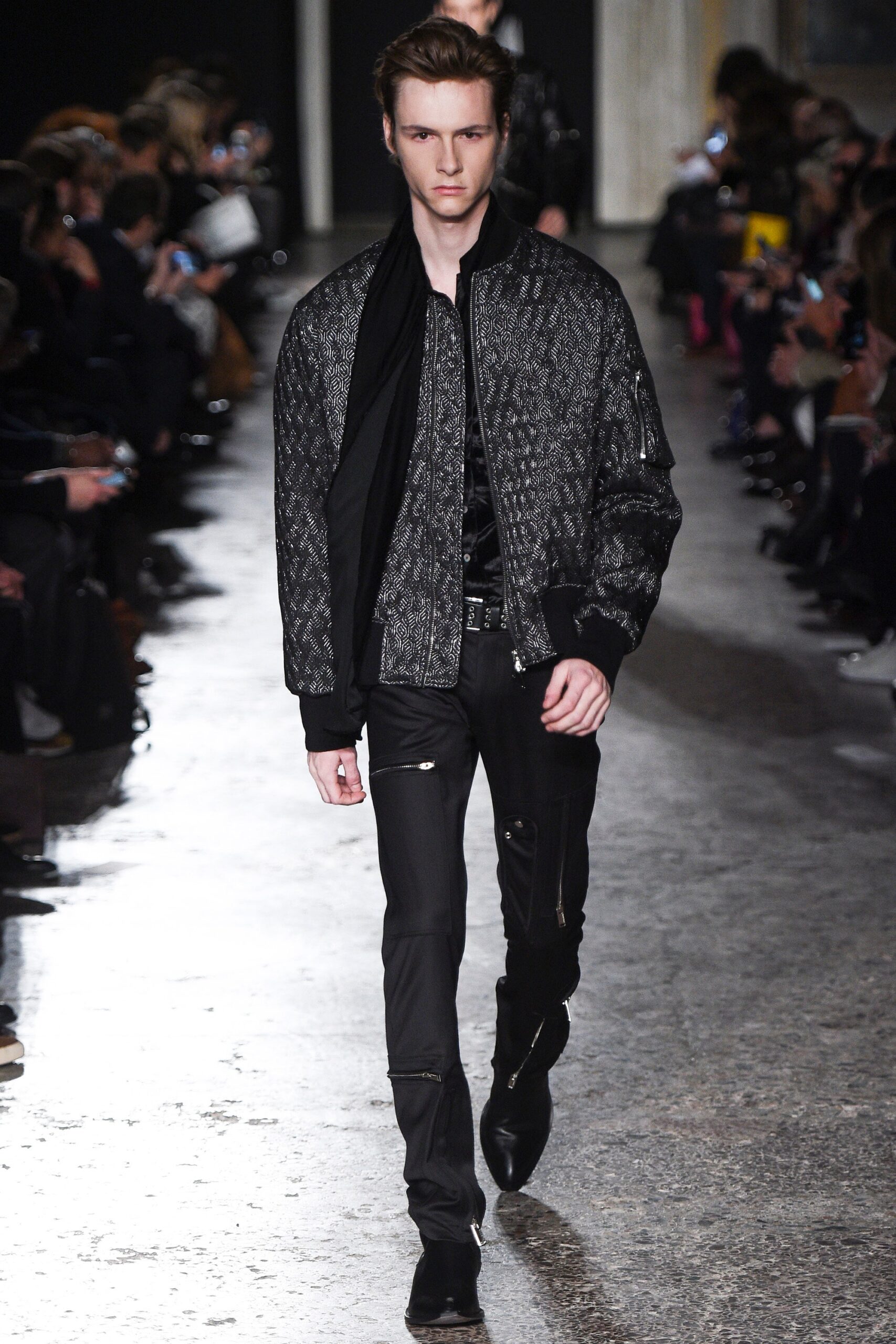 Costume National F/W 16 Menswear Look 201