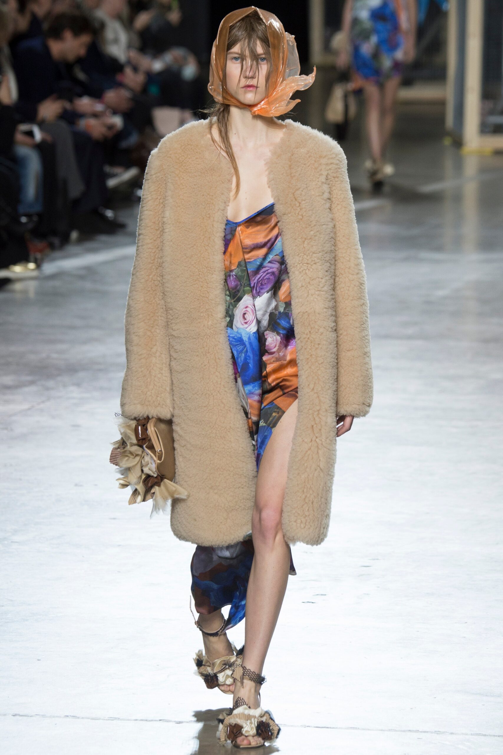 Christopher Kane F/W 16 Look 56