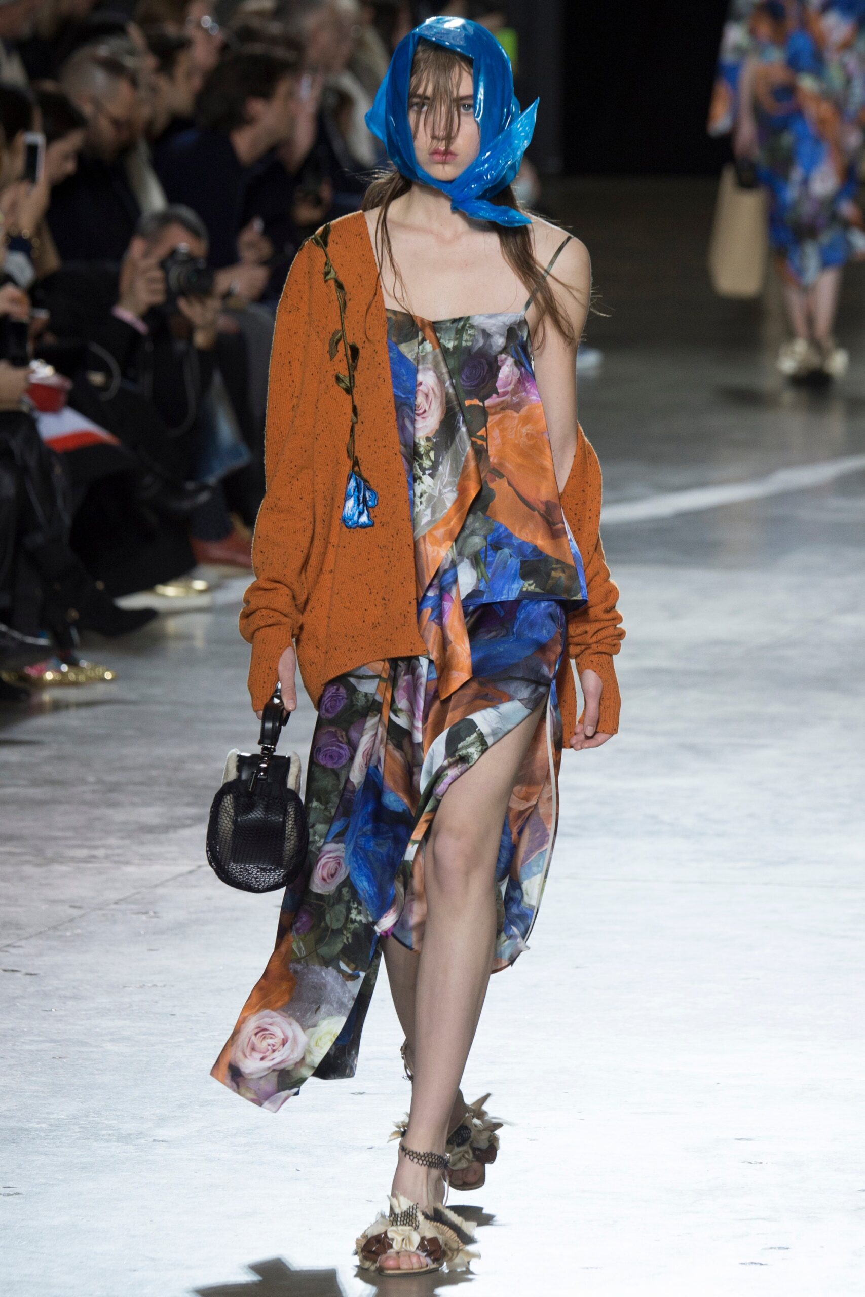 Christopher Kane F/W 16 Look 99