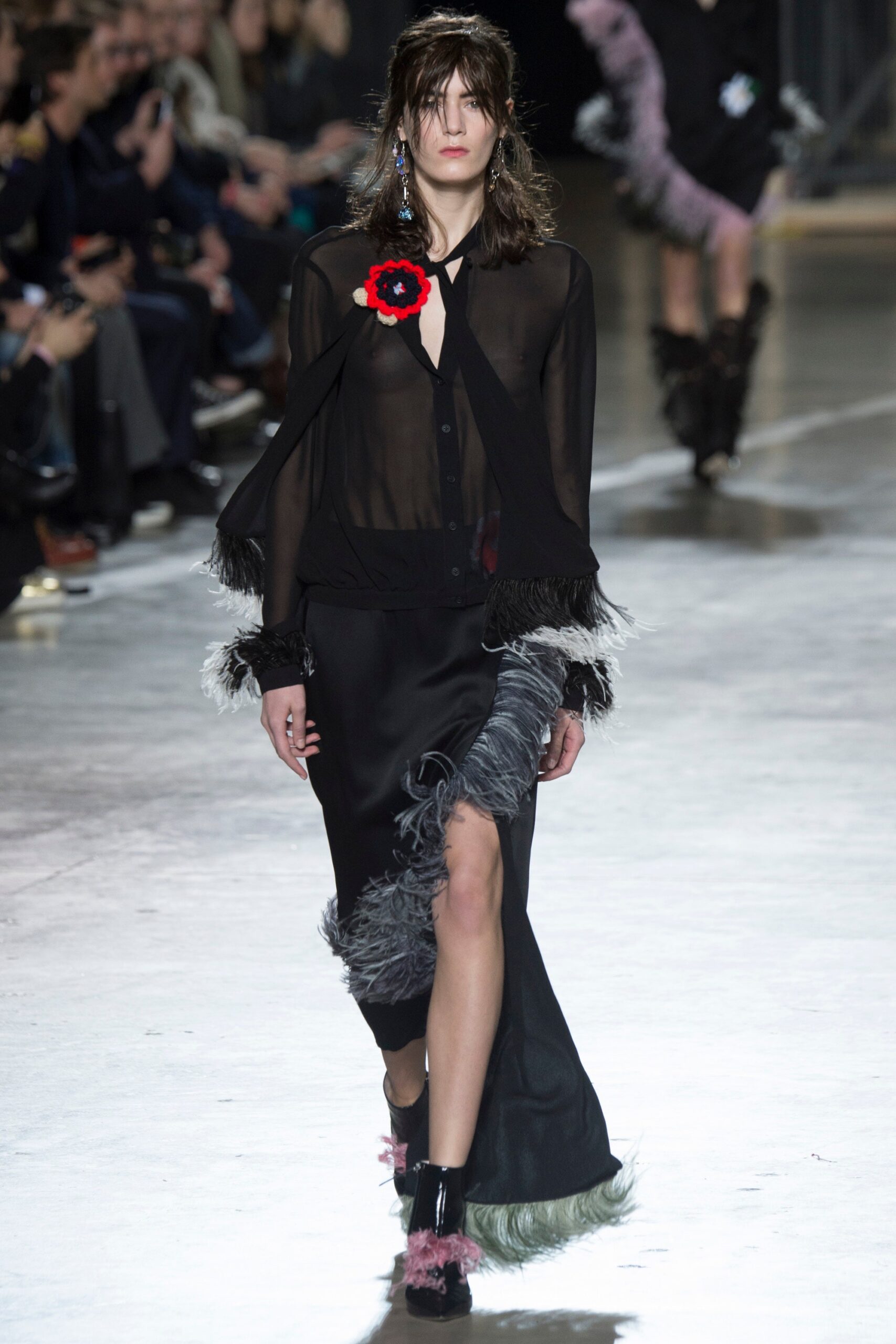 Christopher Kane F/W 16 Look 351