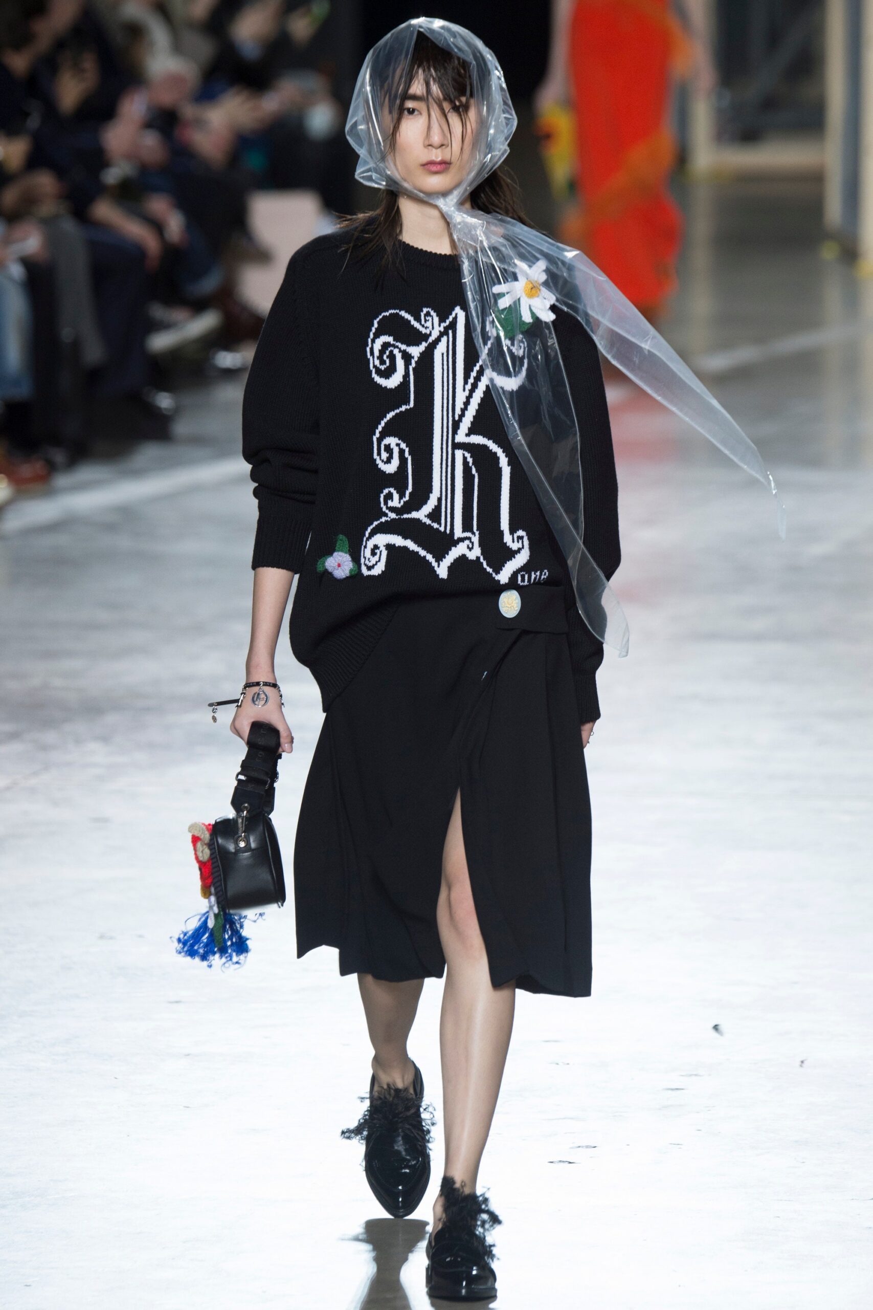 Christopher Kane F/W 16 Look 419