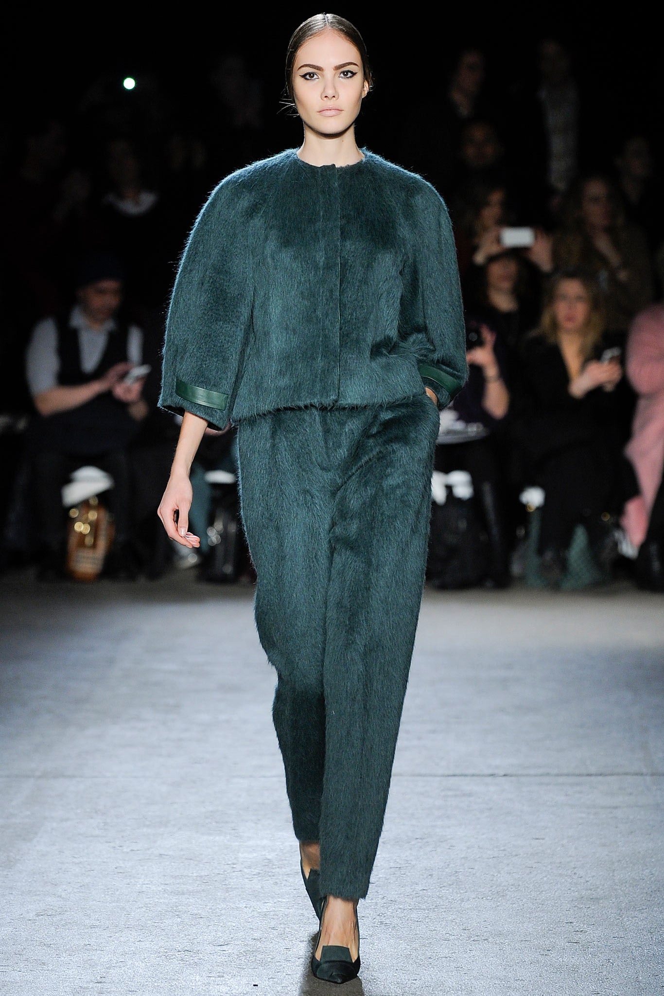 Christian Siriano F/W 14 Look 28