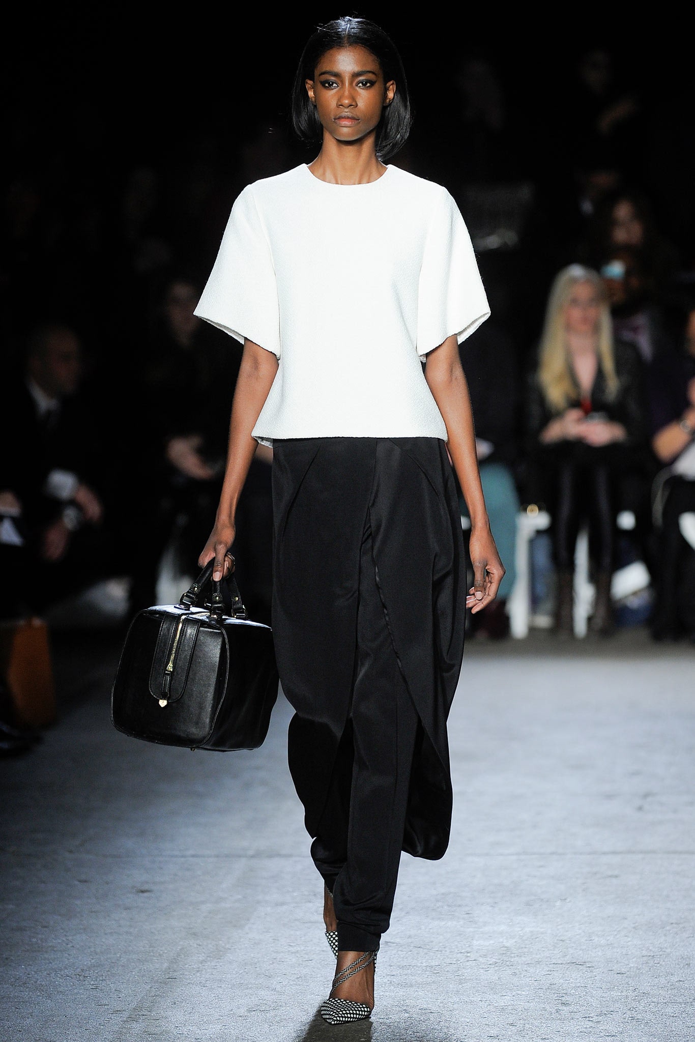 Christian Siriano F/W 14 Look 128