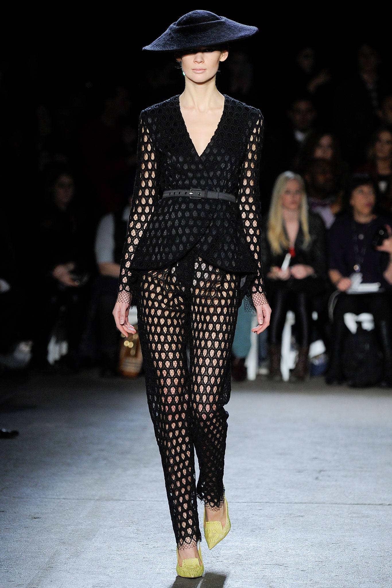 Christian Siriano F/W 14 Look 180