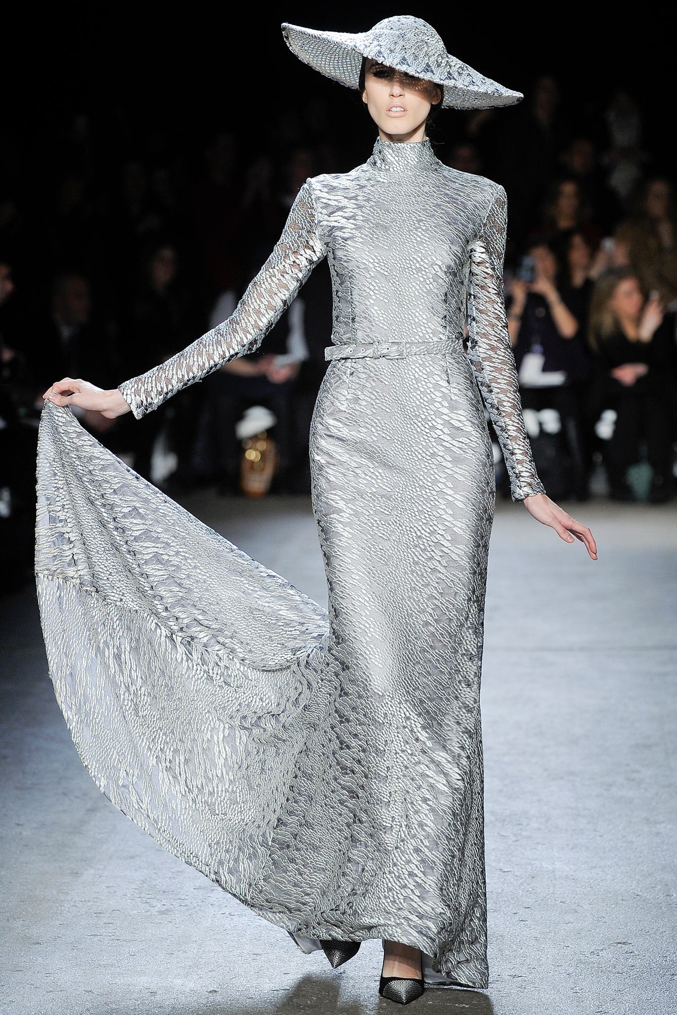 Christian Siriano F/W 14 Look 303