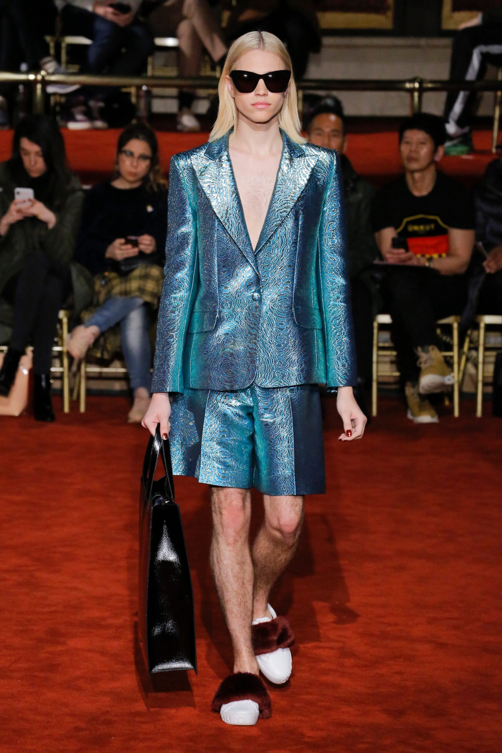 Christian Siriano F/W 18 Look 306