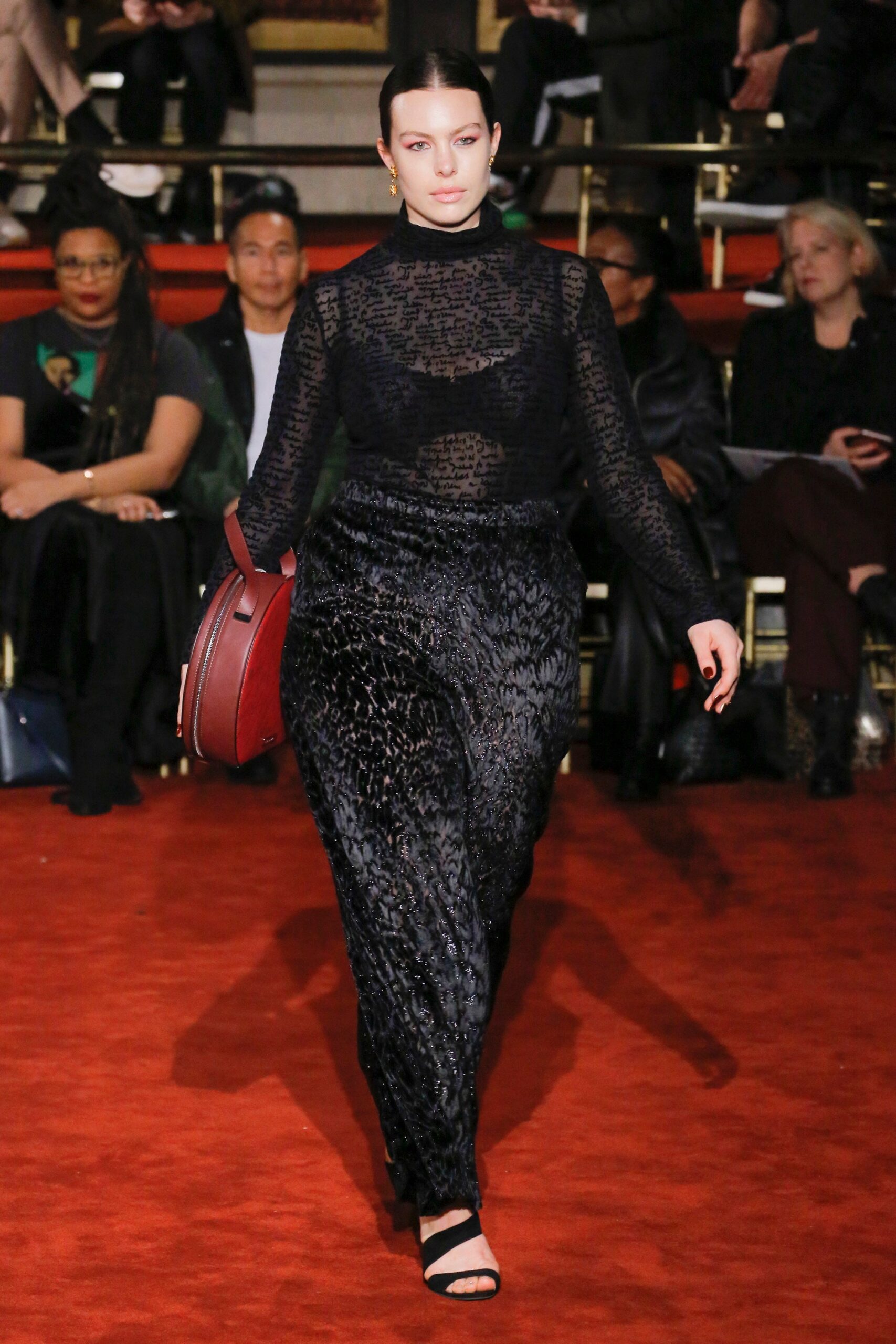 Christian Siriano F/W 18 Look 431