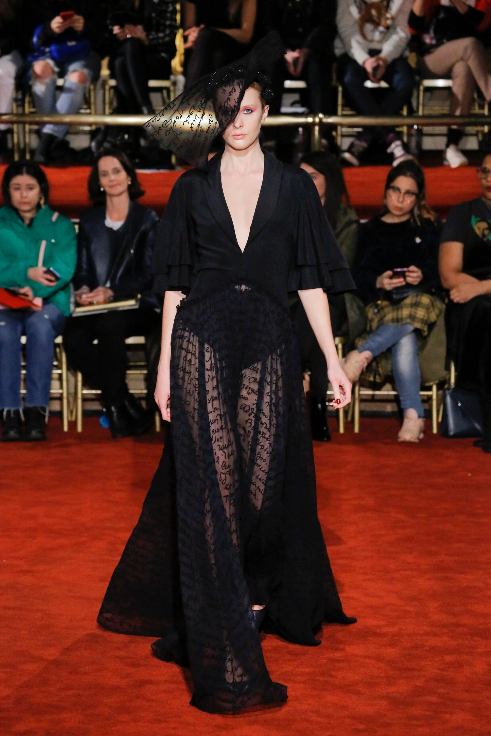 Christian Siriano F/W 18 Look 435