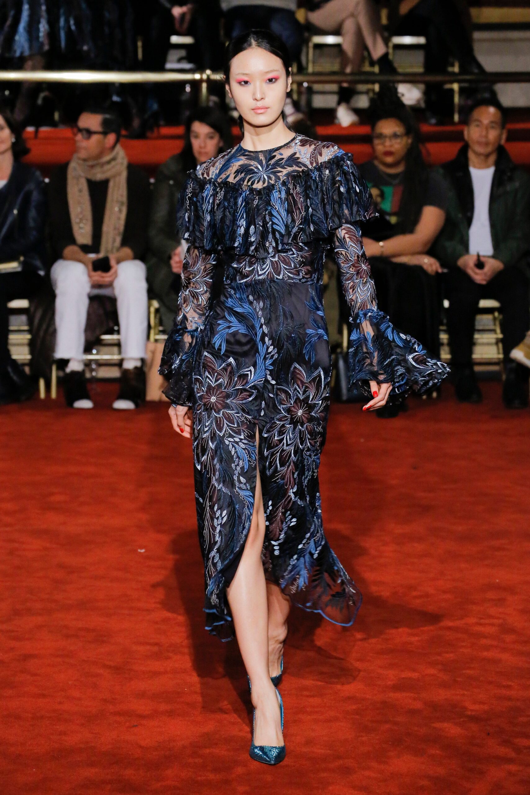 Christian Siriano F/W 18 Look 494