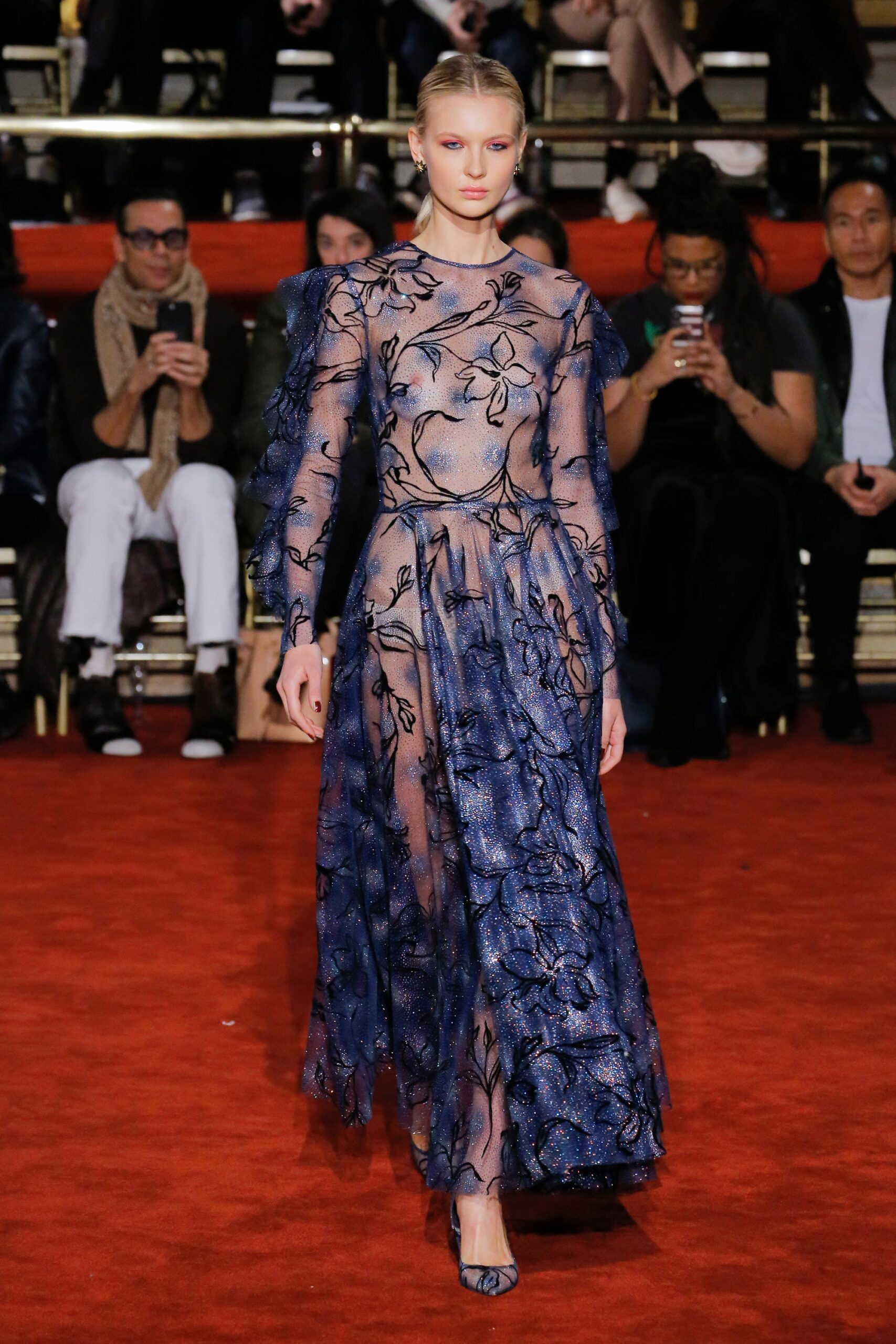 Christian Siriano F/W 18 Look 542