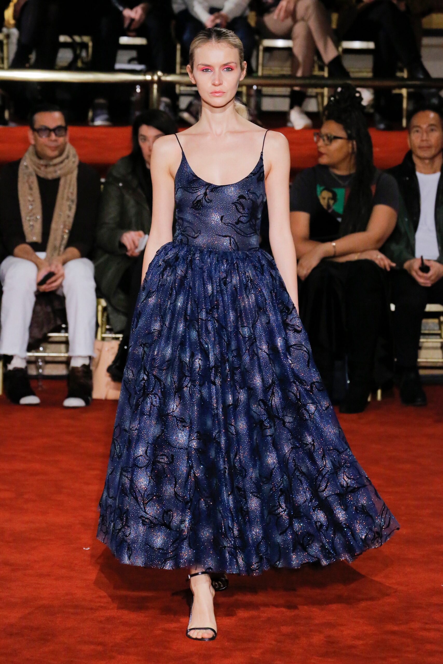 Christian Siriano F/W 18 Look 557