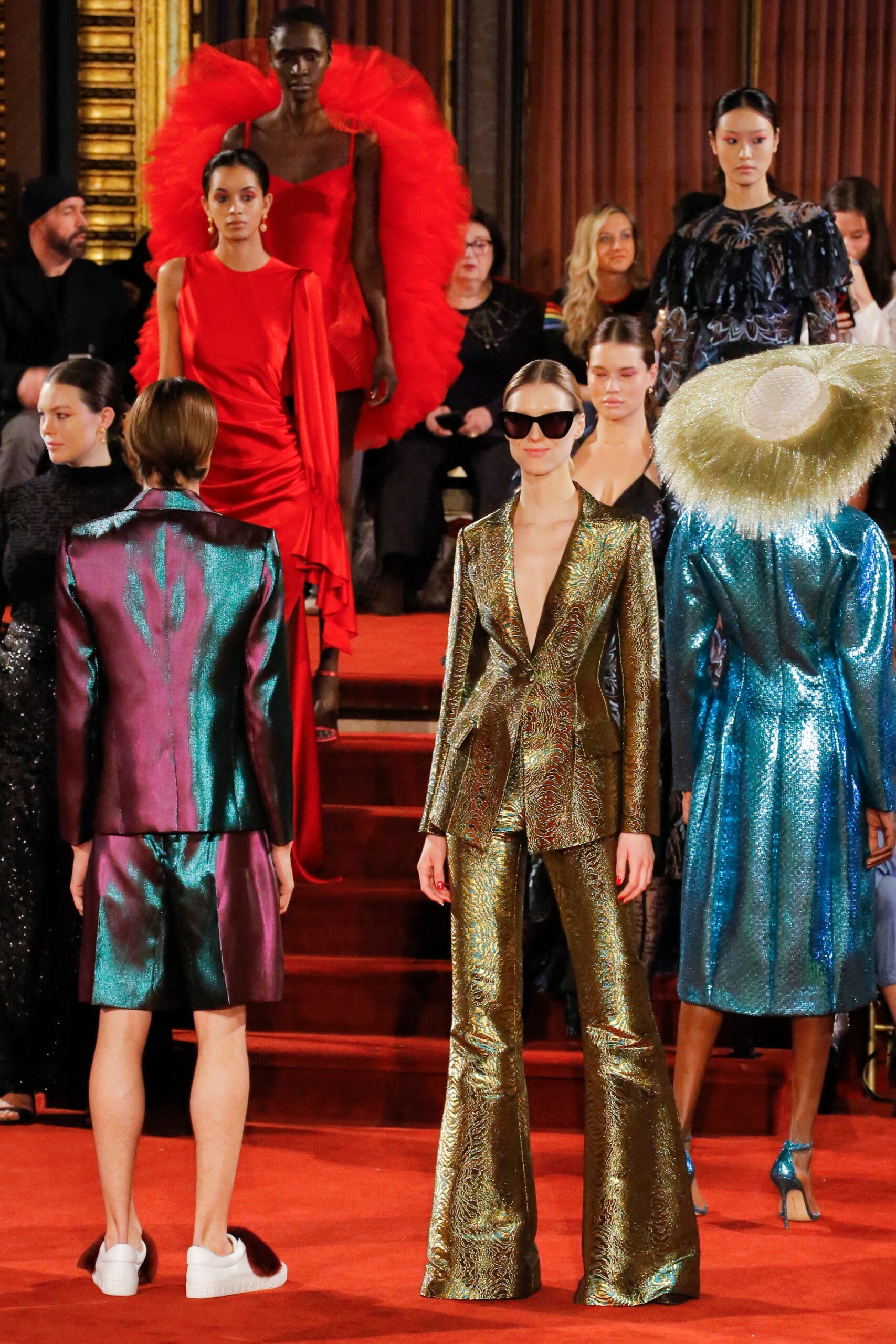 Christian Siriano F/W 18 Look 913