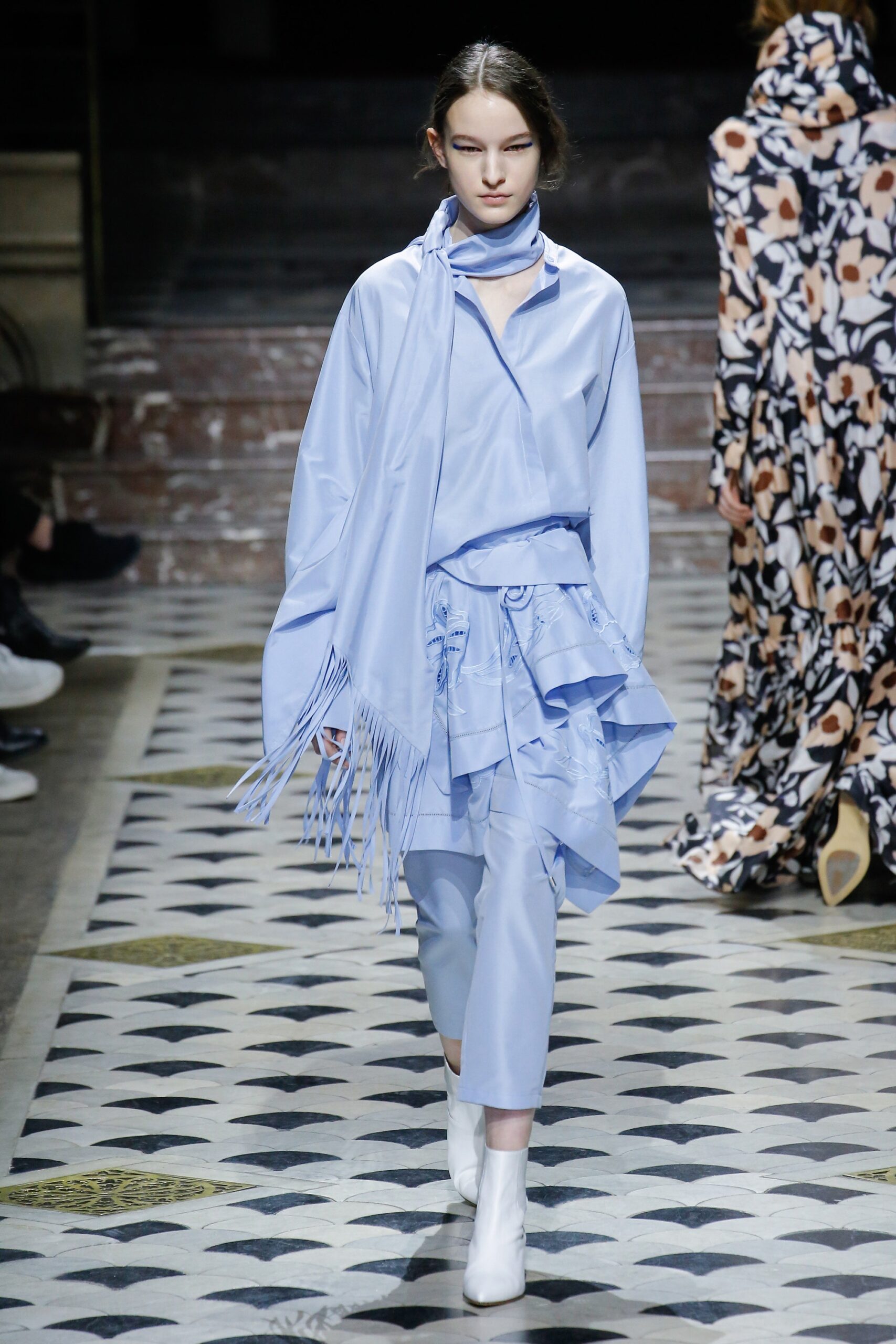 Christian Wijnants F/W 18 Look 94
