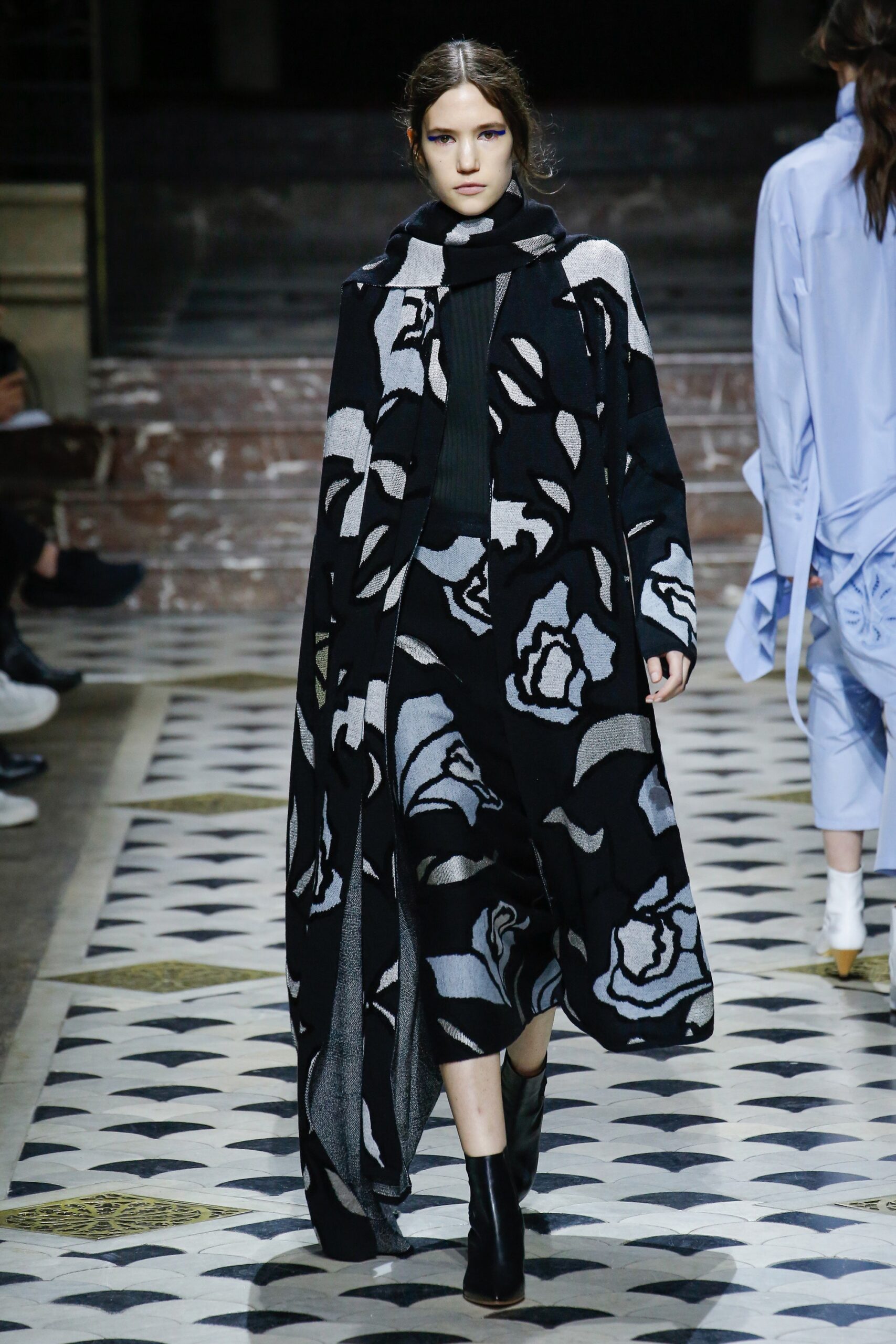 Christian Wijnants F/W 18 Look 100