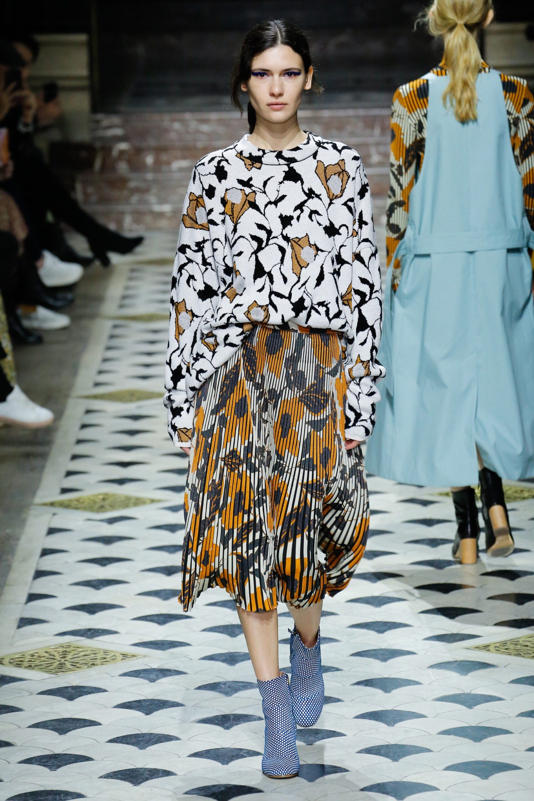 Christian Wijnants F/W 18 Look 208