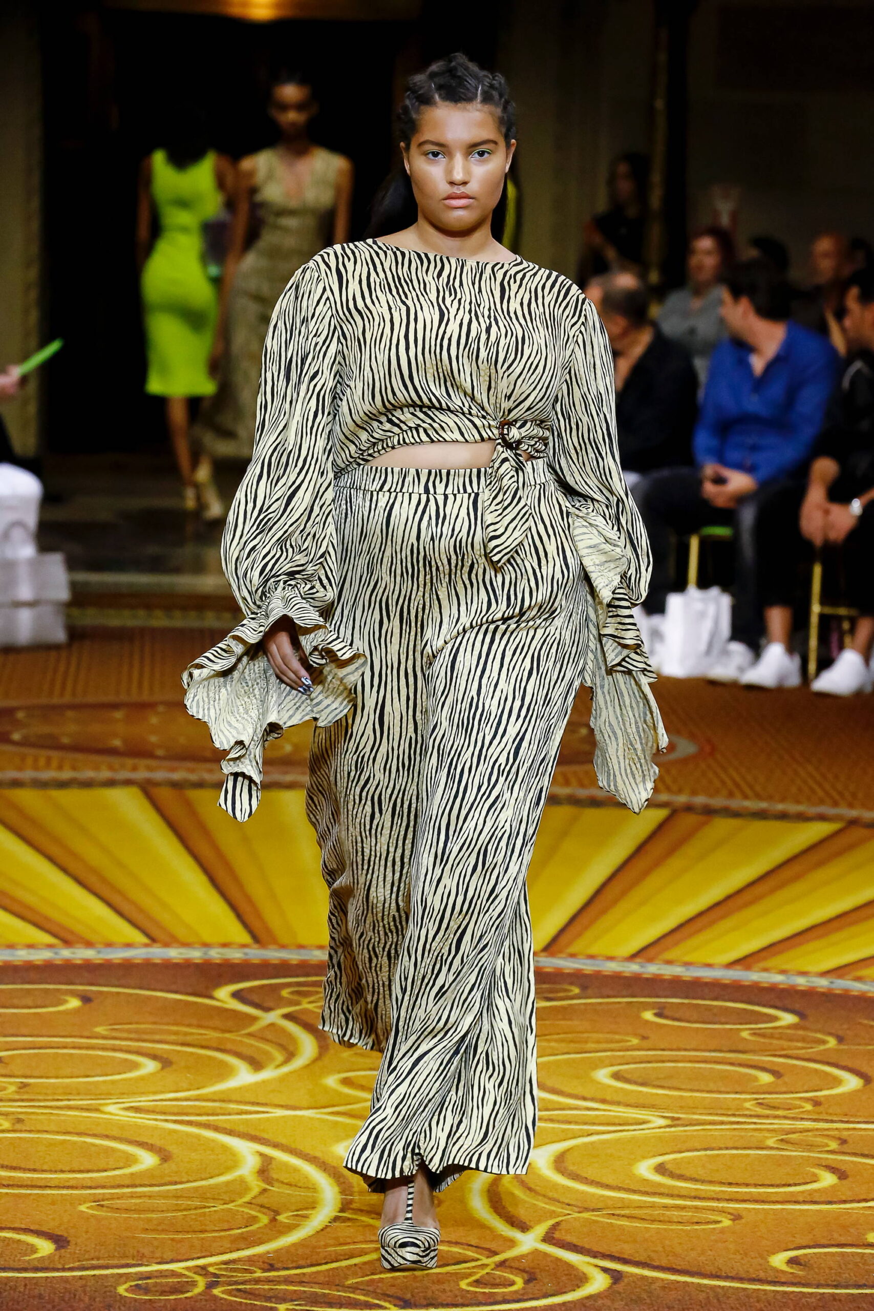 Christian Siriano S/S 19 Look 246