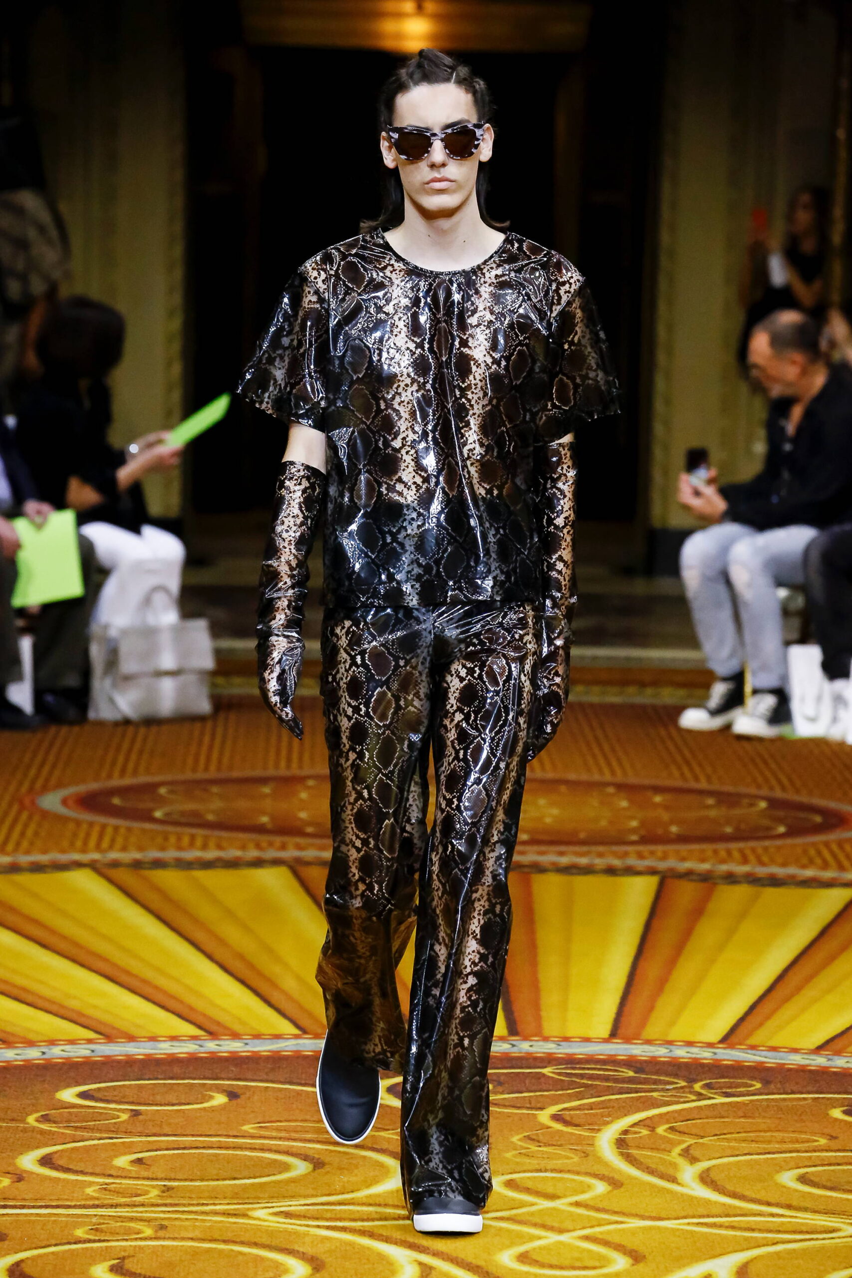 Christian Siriano S/S 19 Look 368