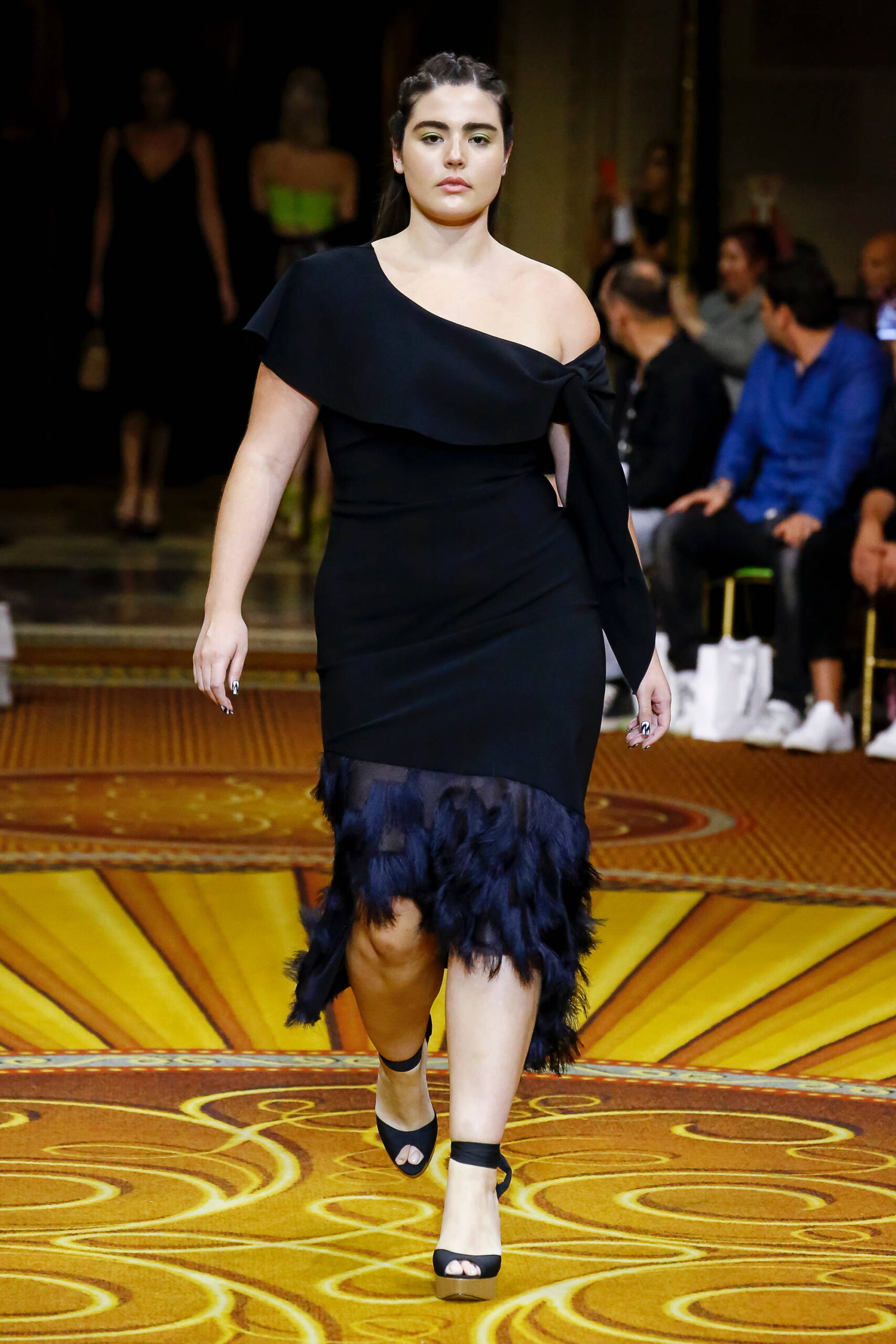 Christian Siriano S/S 19 Look 410