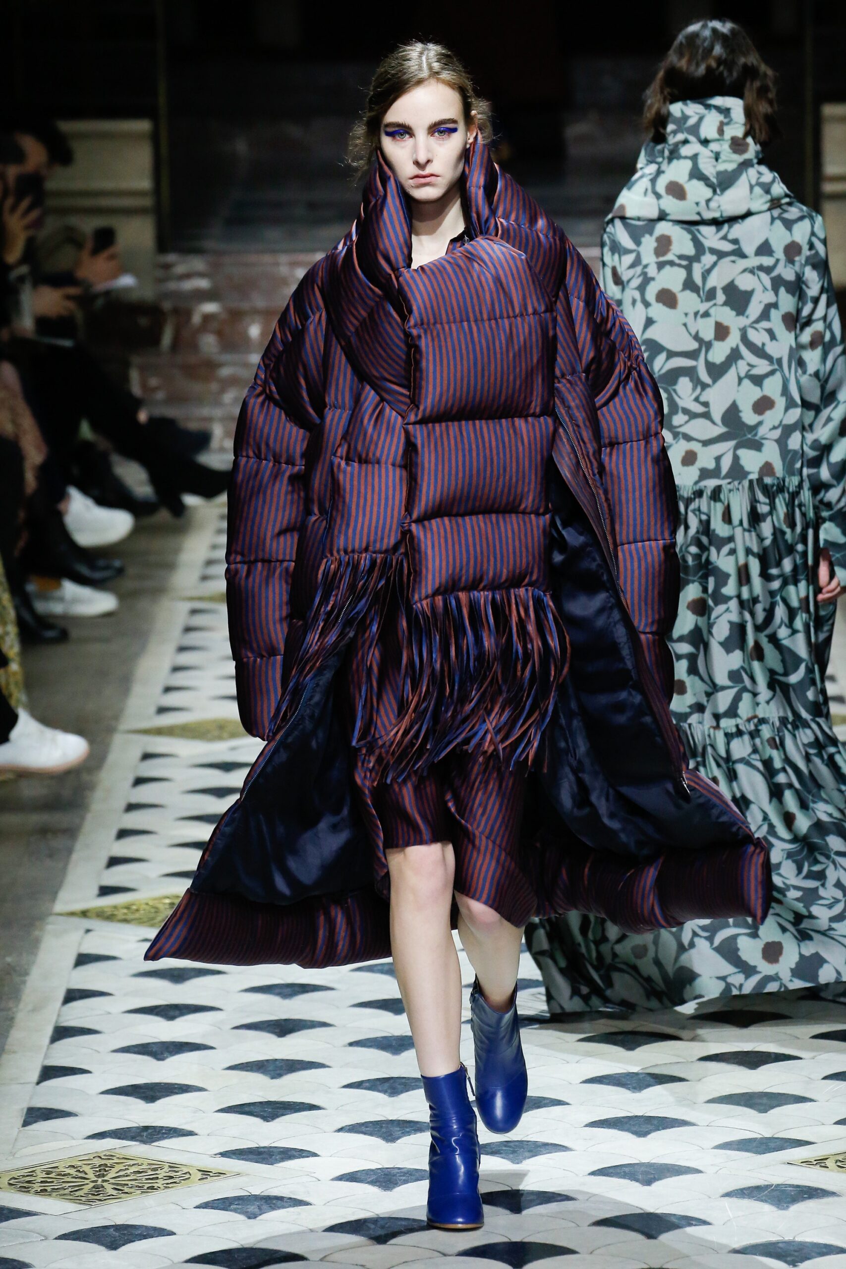 Christian Wijnants F/W 18 Look 376