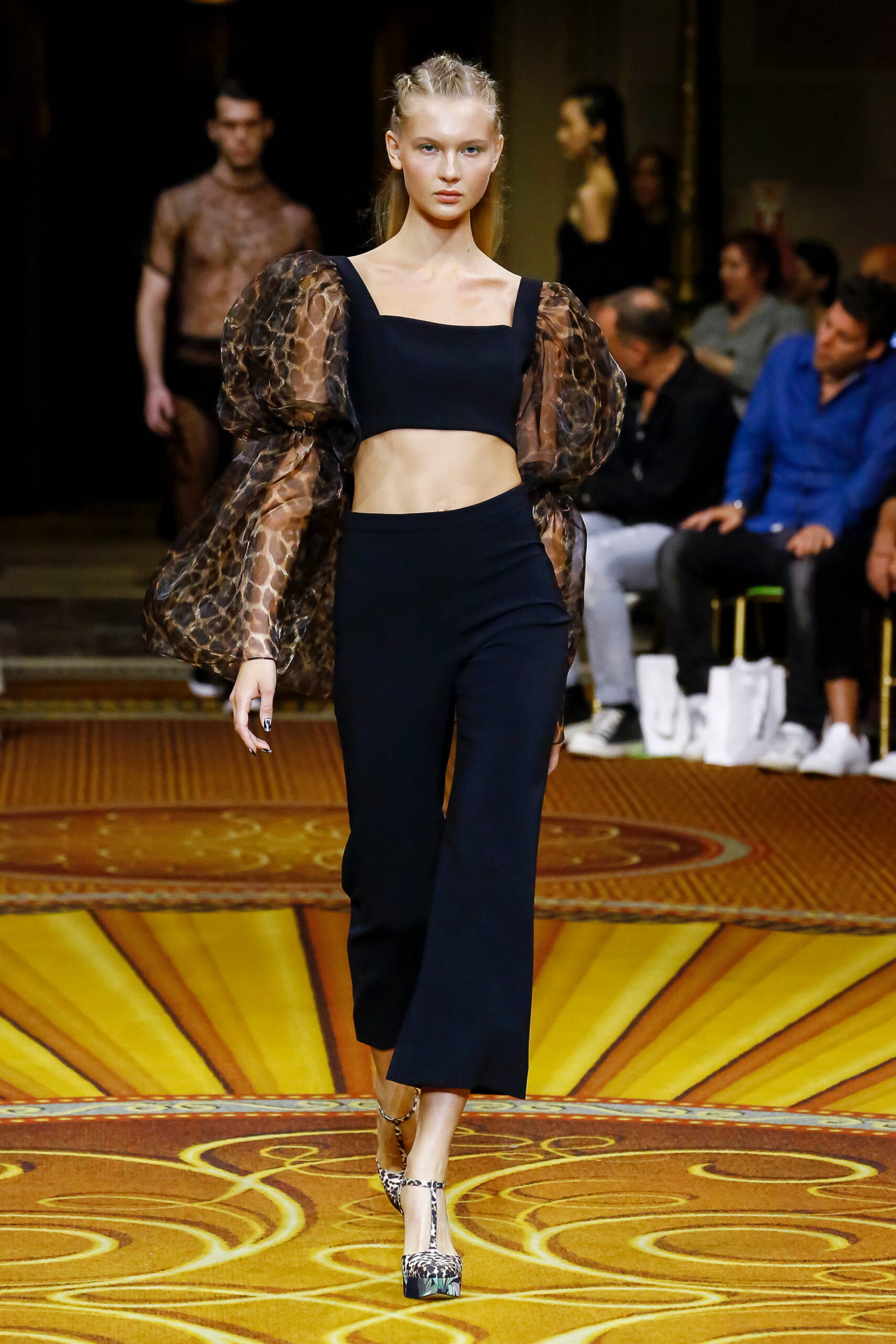 Christian Siriano S/S 19 Look 531
