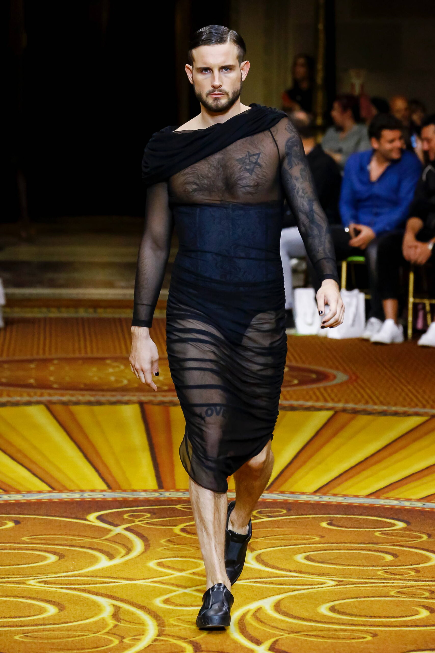Christian Siriano S/S 19 Look 569