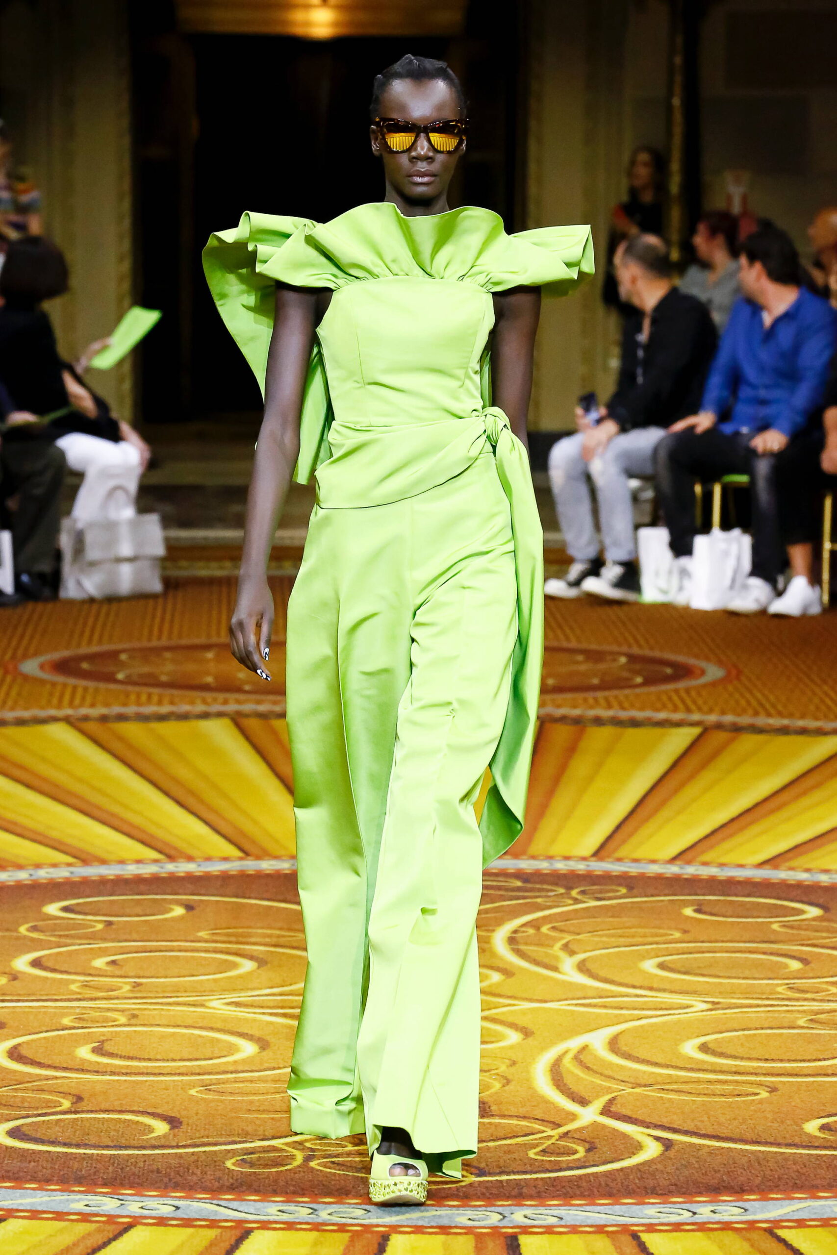 Christian Siriano S/S 19 Look 713