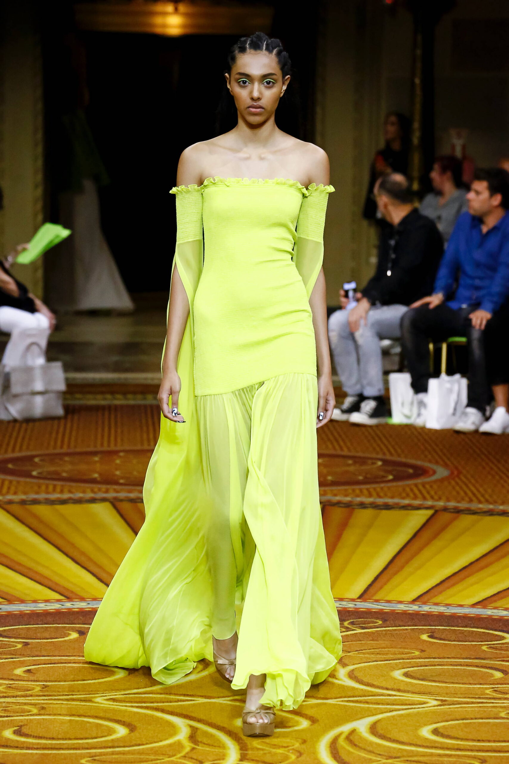 Christian Siriano S/S 19 Look 732