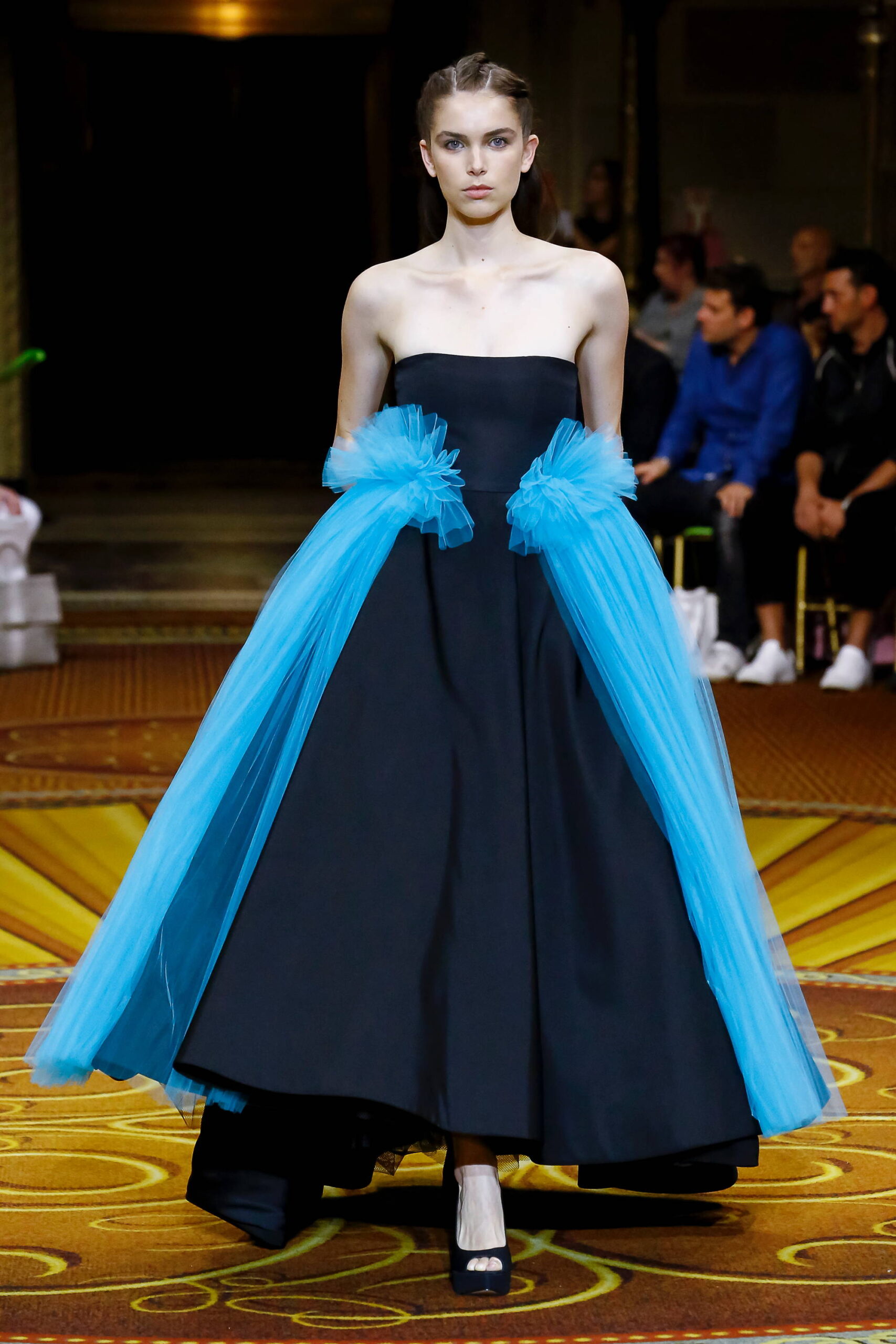 Christian Siriano S/S 19 Look 837