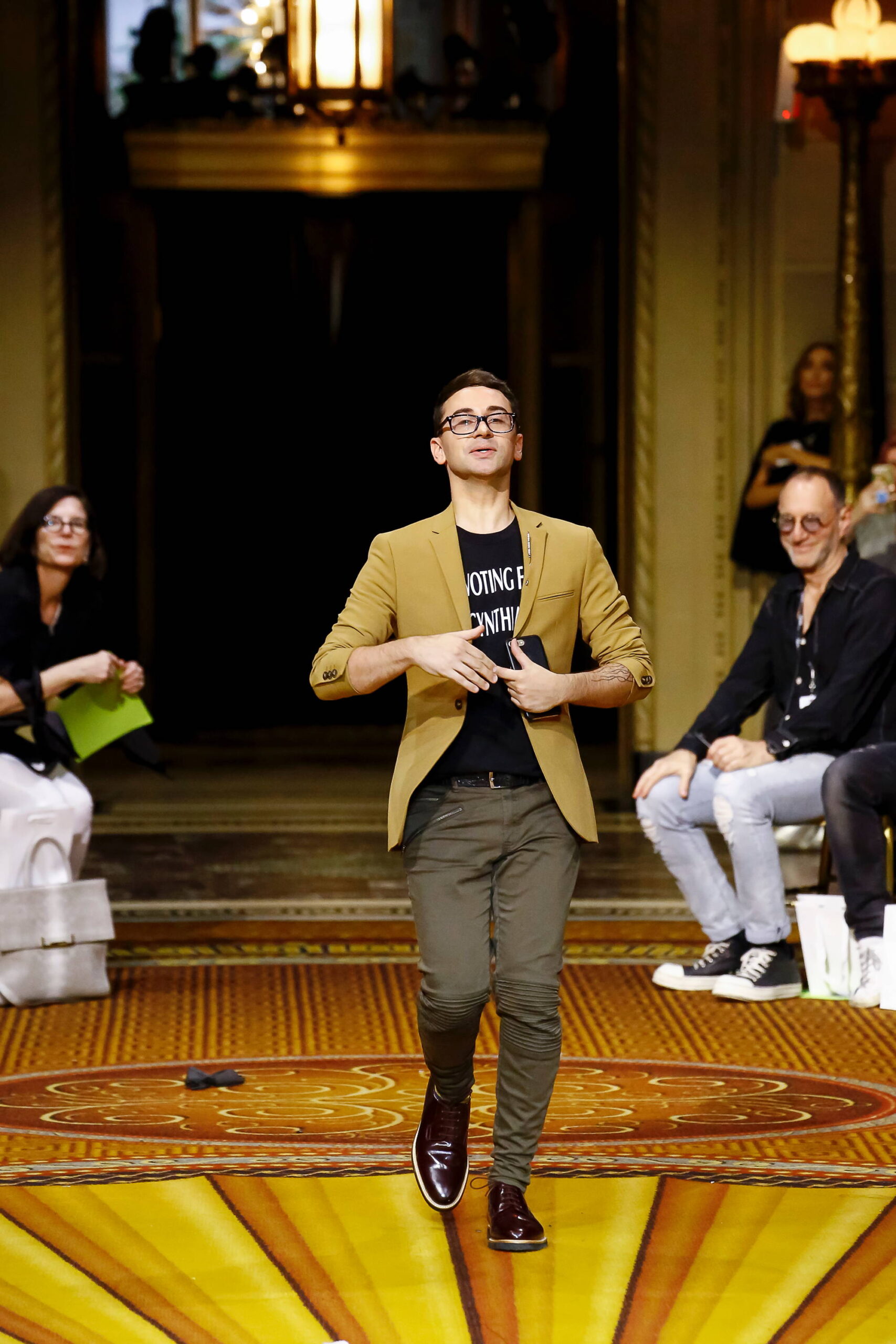 Christian Siriano S/S 19 Look 924