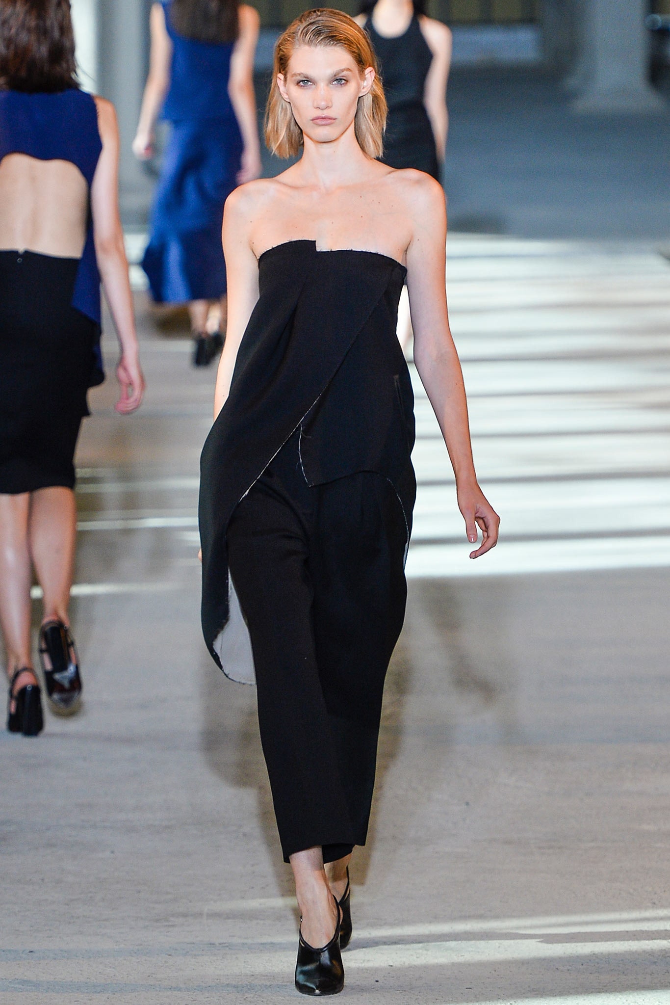 Costume National S/S 14 Look 147