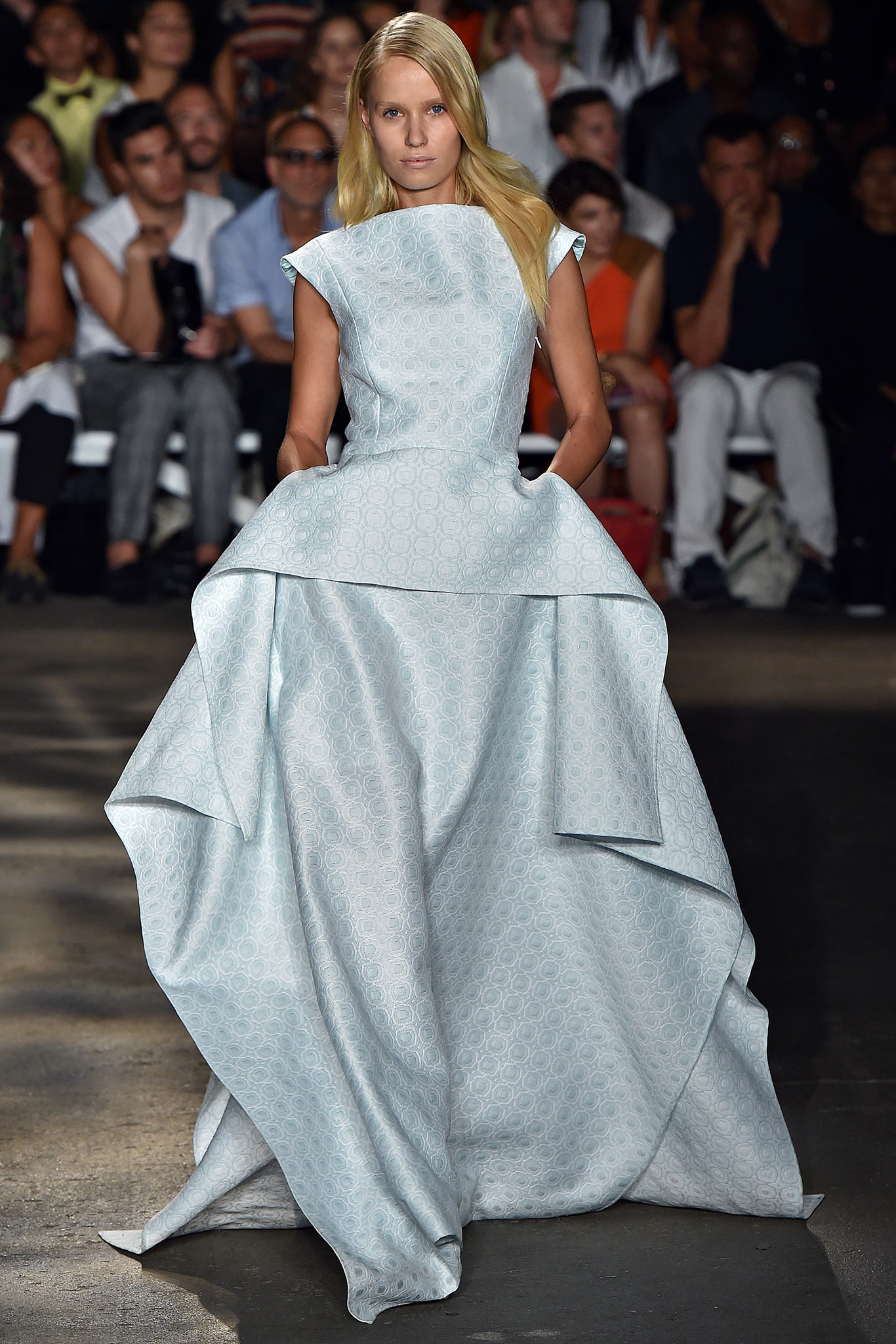 Christian Siriano S/S 15 Look 139