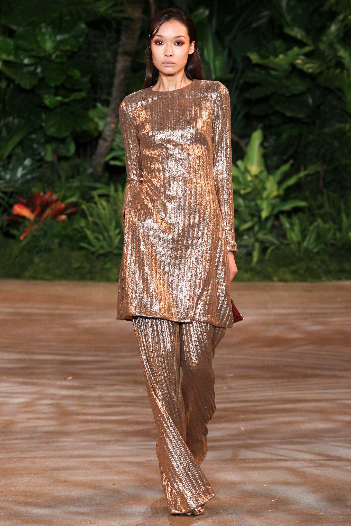 Christian Siriano F/W 15 Look 80