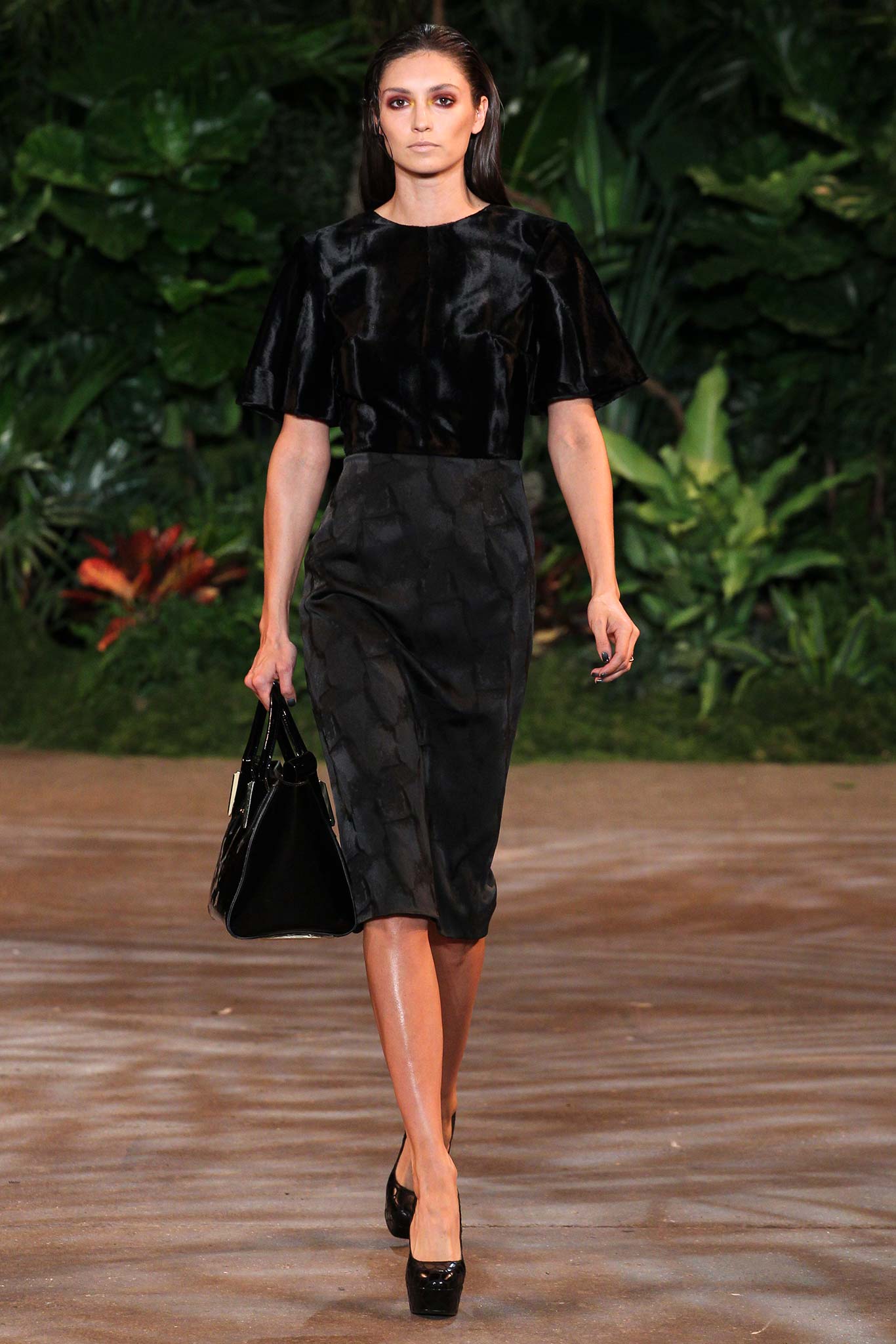 Christian Siriano F/W 15 Look 106